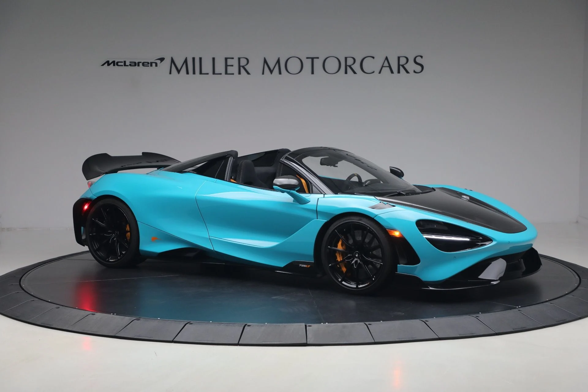 mph009_1838278733_Used_2022_Mc_Laren_765_LT_Spider_0790bf6294