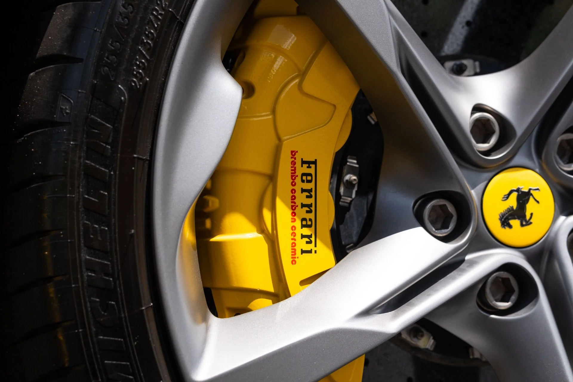 mph009_184697894_Used_2021_Ferrari_SF_90_Stradale_1779339411_25358706d2