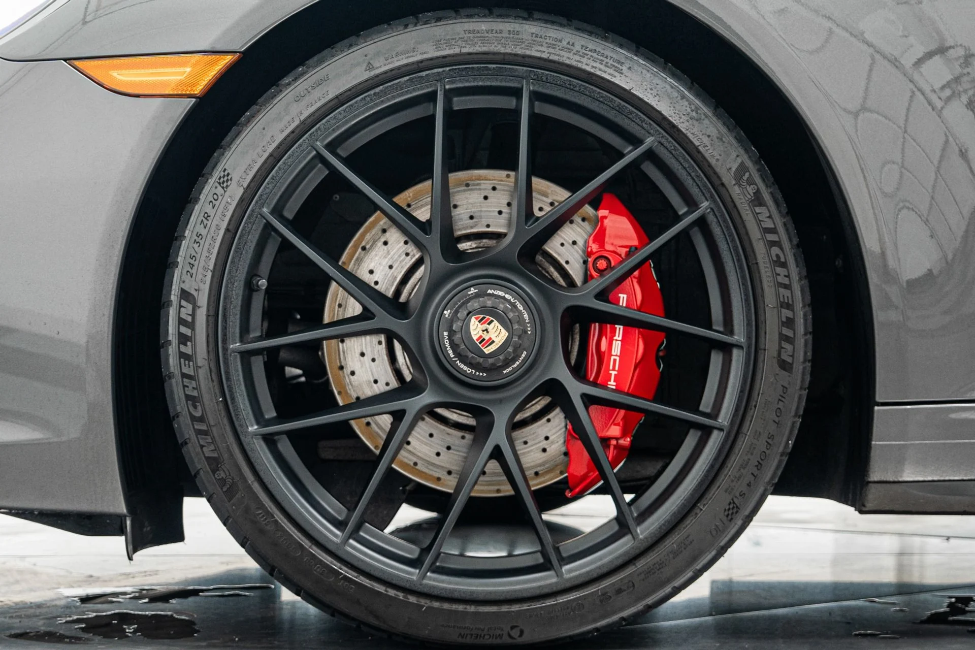 mph009_1848948604_Used_2018_Porsche_911_Targa_4_GTS_1781794965_902f1b5578