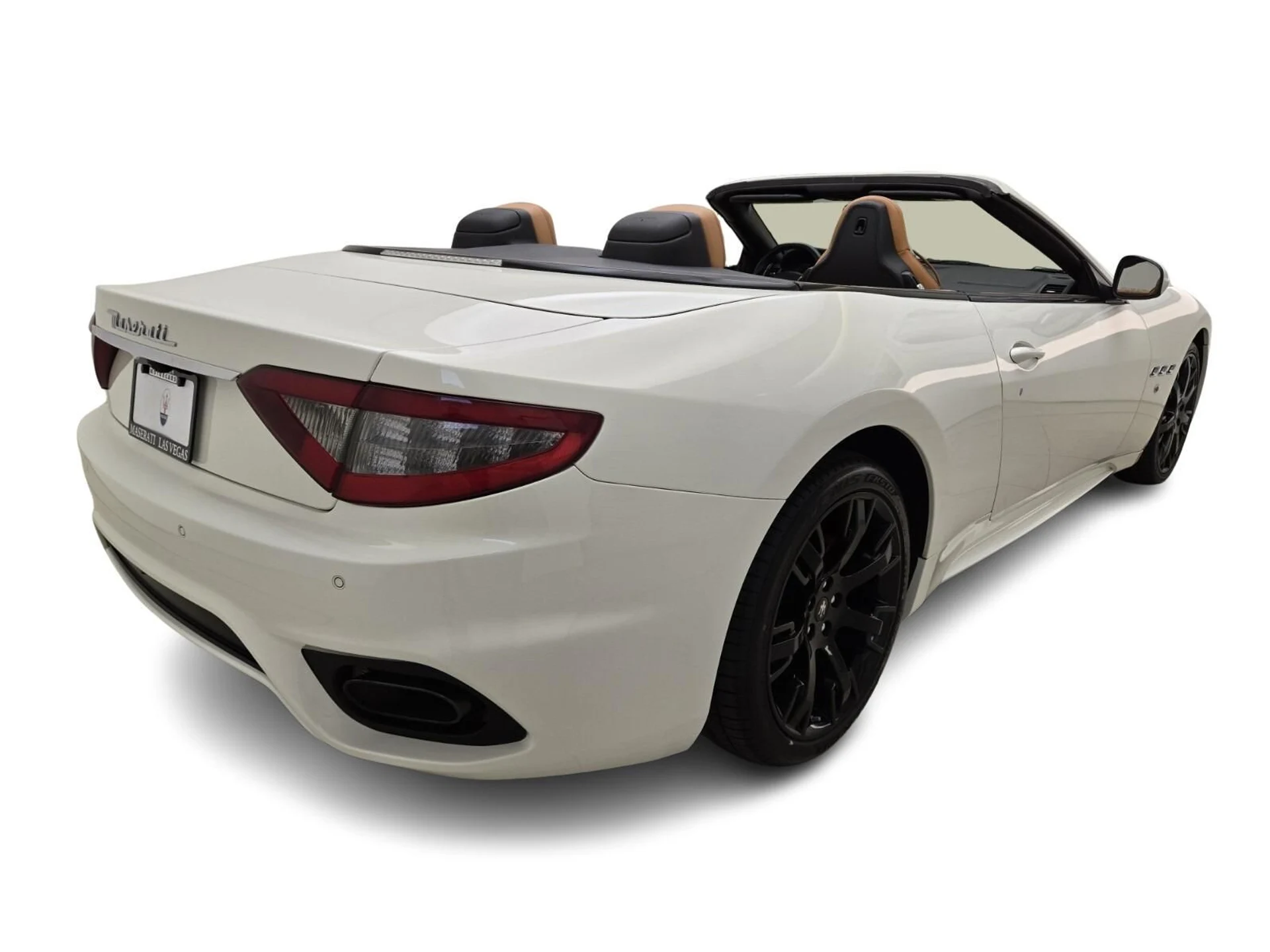 mph009_1850231477_Used_2018_Maserati_Gran_Turismo_Sport_1753165761_5c2c0d7110