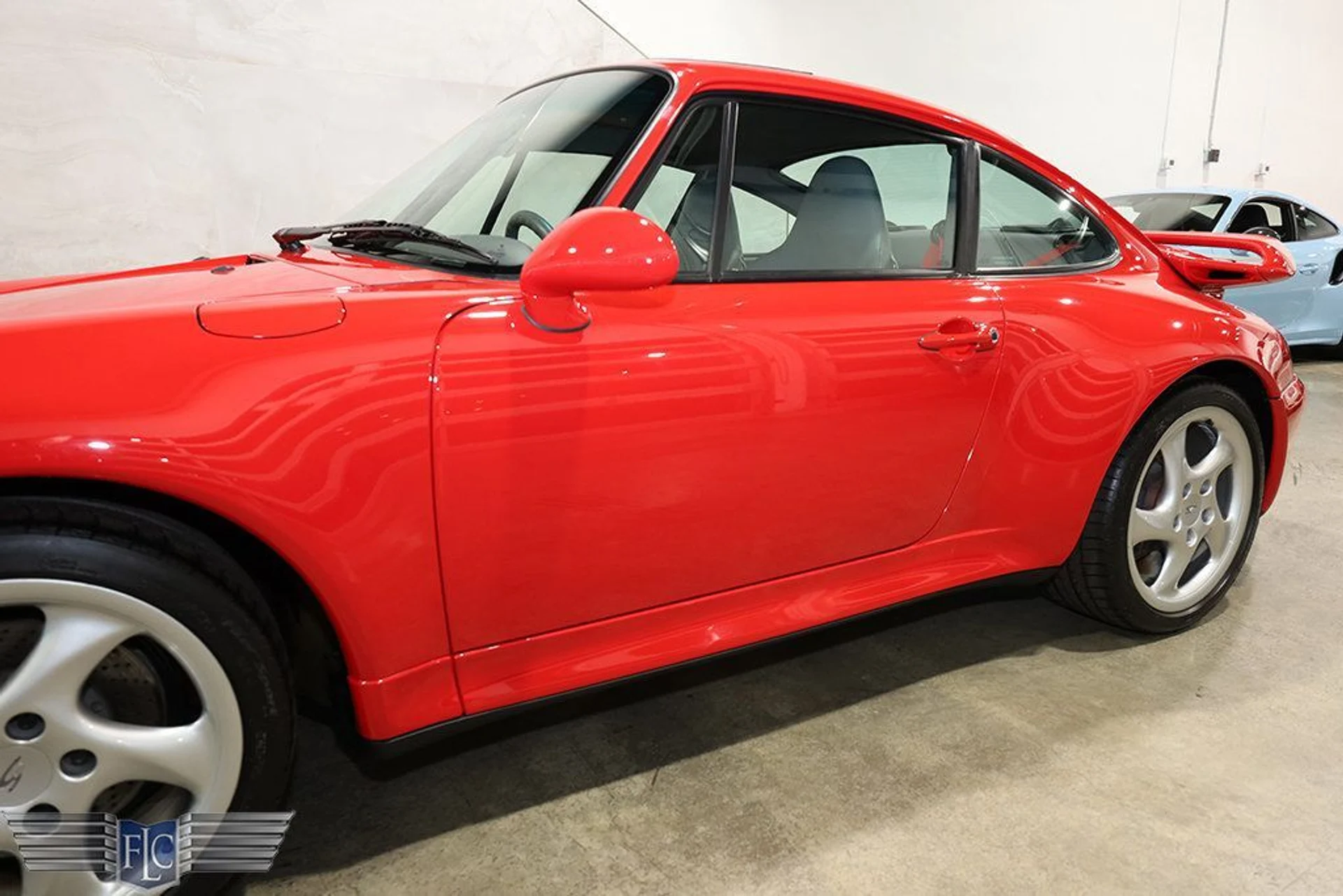 mph009_1853720038_used_1997_porsche_911_carrera_4s_2drcoupecarrera4s_9689_23009032_10_1024_33bdbbaece