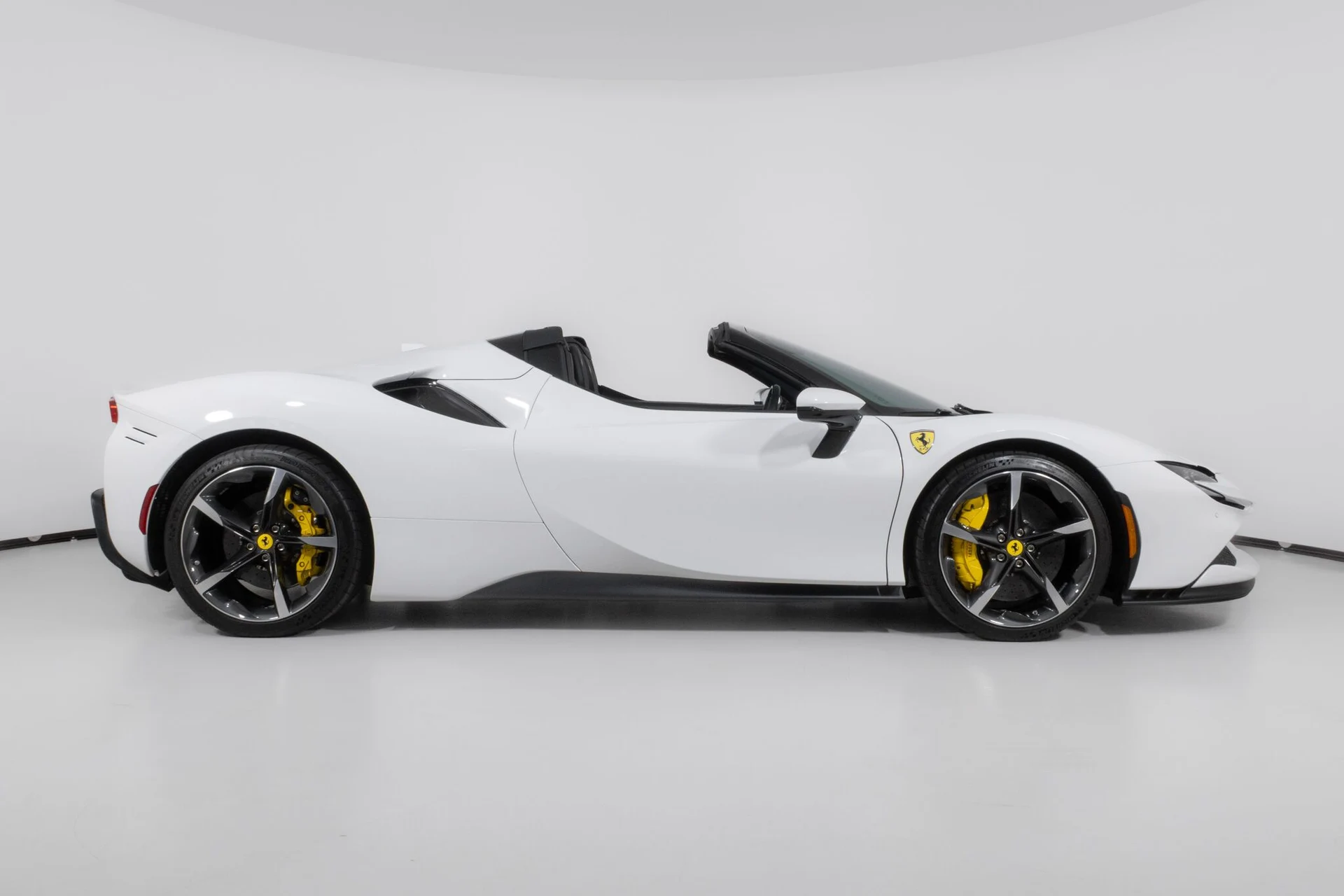 mph009_1856748503_94bae75328a2301597adc4619c8e66a3_6577a89ffb