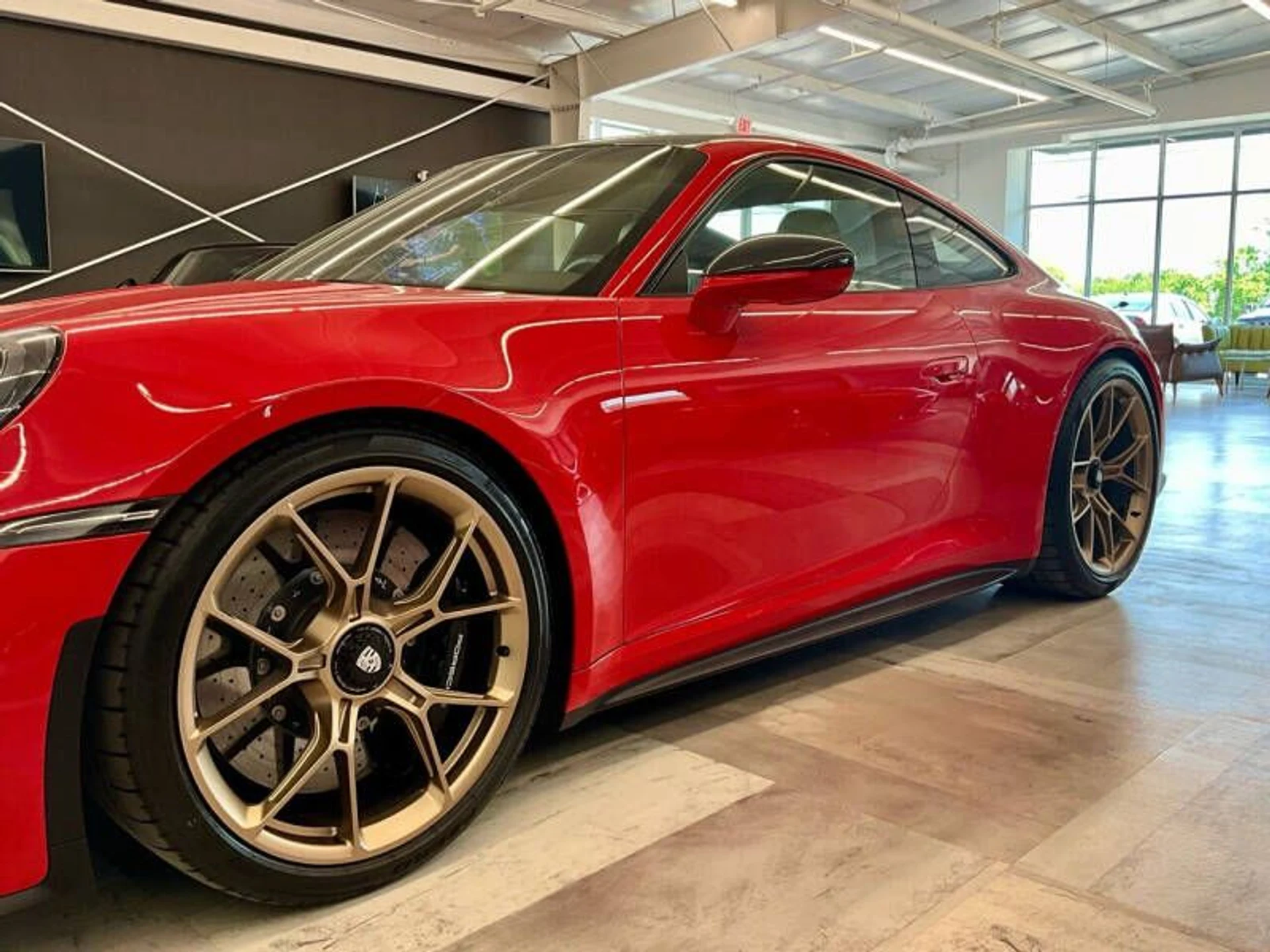 mph009_1862061384_2022_porsche_911_gt3_2dr_coupe_5a38062846