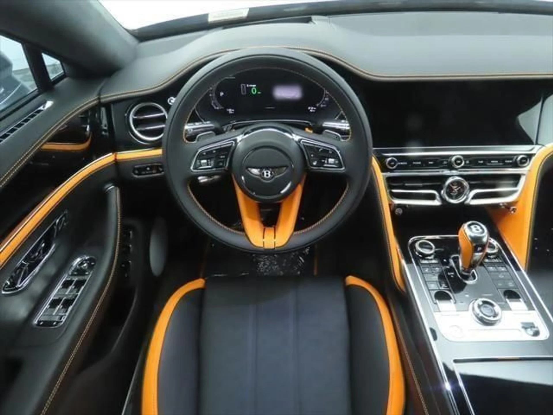 mph009_1868090770_used_2025_bentley_flying_spur_speedsedan_8119_23018472_10_640_f2f11cdeff