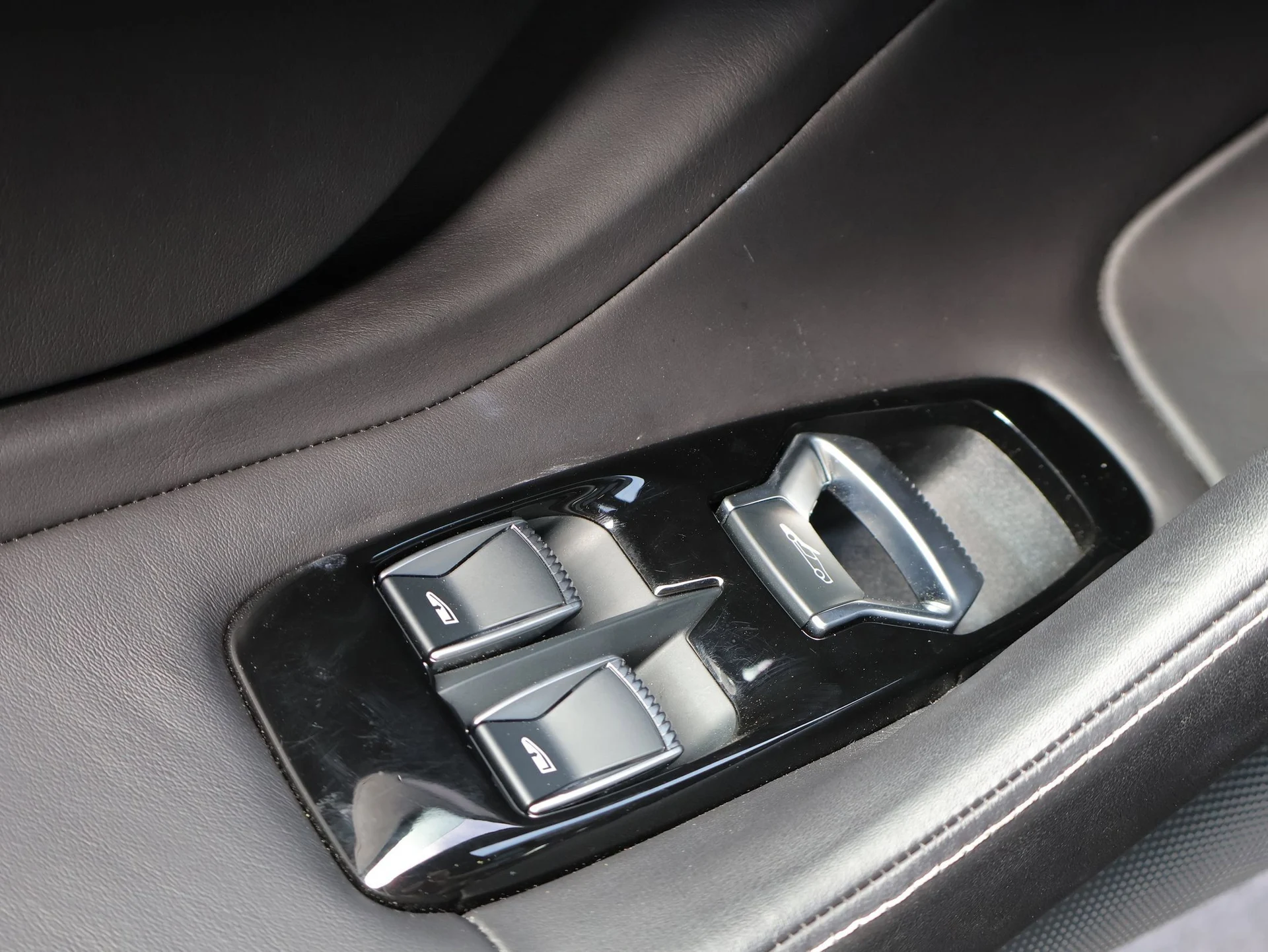 mph009_1868219335_f75f9b7450b131541eac2b17f100f875_1a6588a7c3