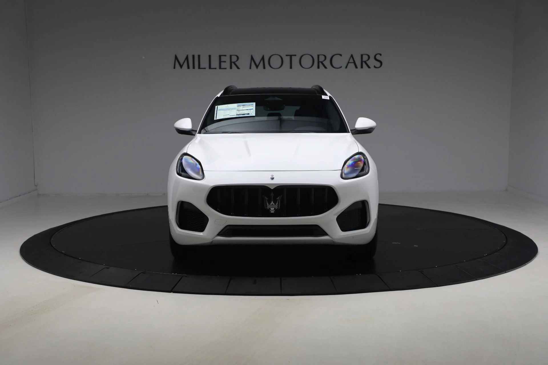 mph009_1868975494_New_2026_Maserati_Grecale_Modena_1768937805_ce4291f81d