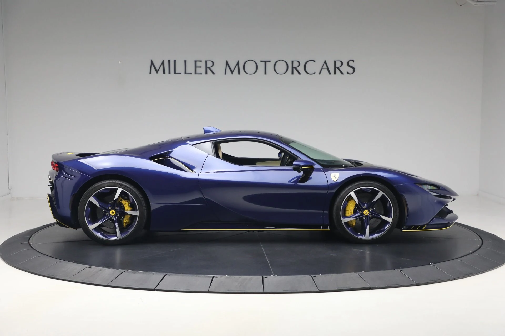 mph009_1885664194_Used_2023_Ferrari_SF_90_Stradale_1782508025_3400e8013b