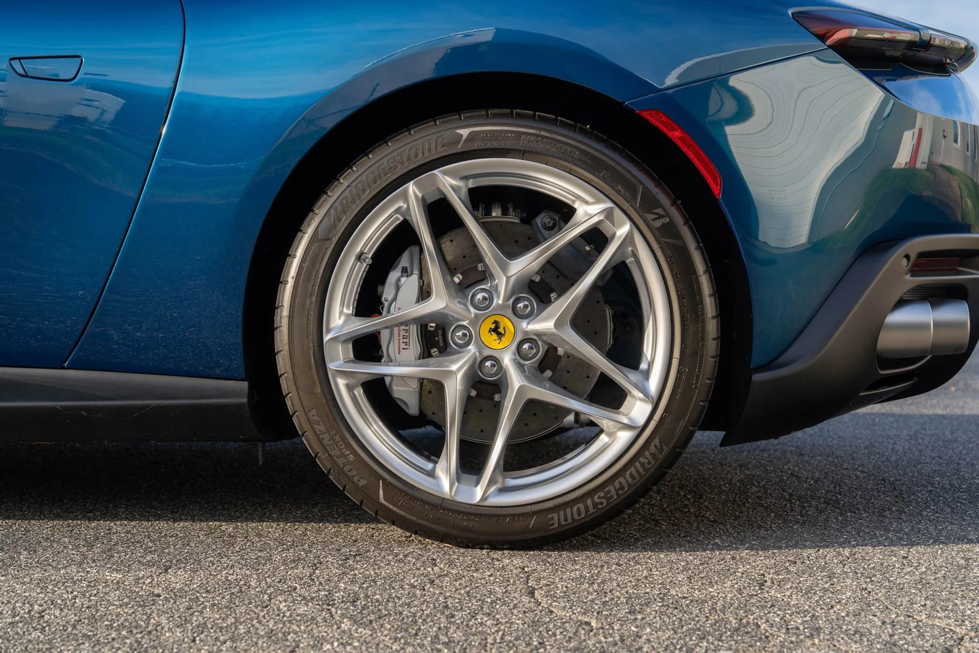 mph009_188770557_7155bb1e95e34e9783d74f9530e88a89_9878a4e7d1