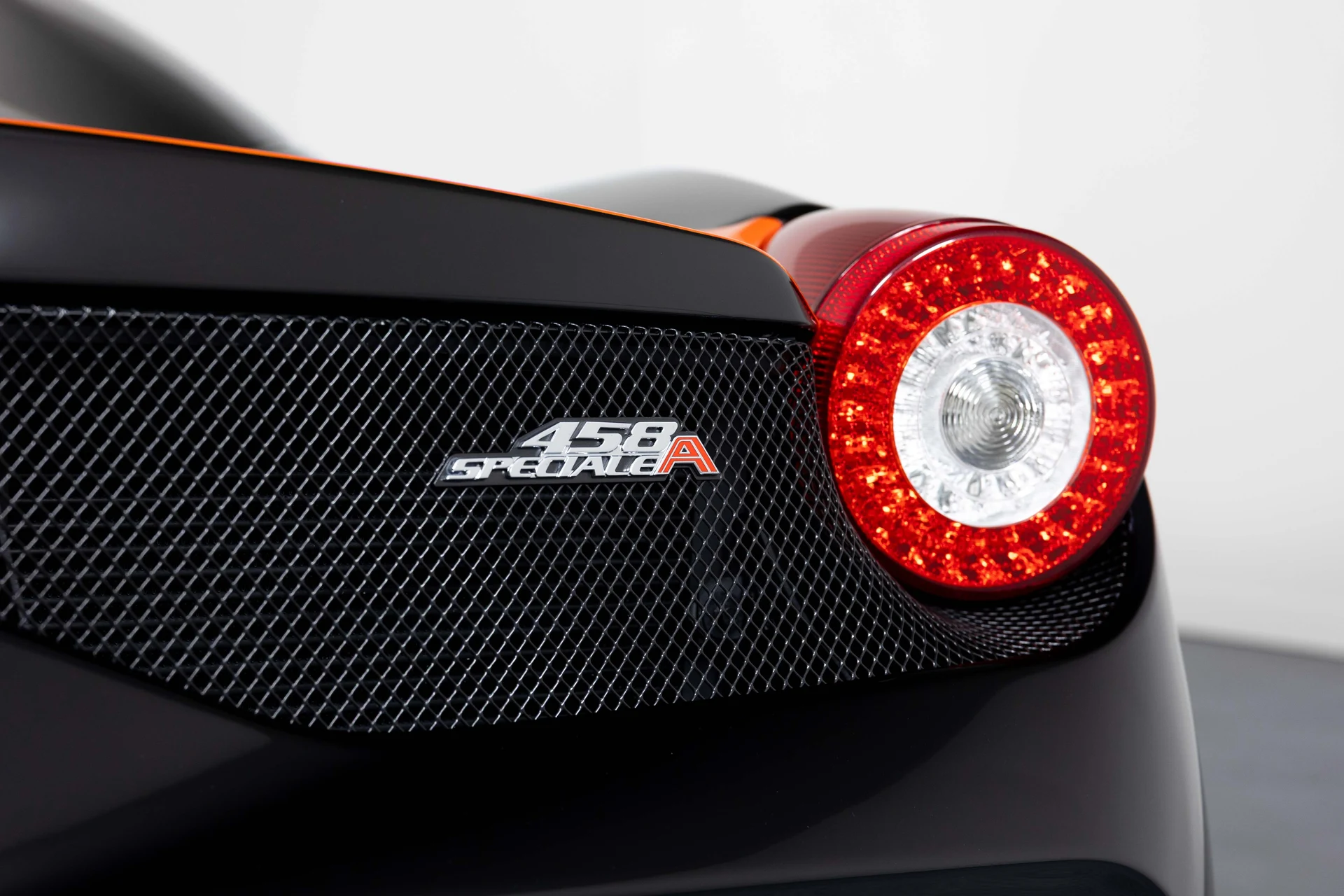 mph009_1895747870_119cb712e19f4a3673a8bdfc5fdfaf27_50c40e2298