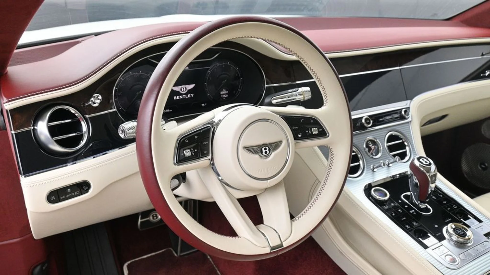 mph009_1899390314_c4c7550746695e7f7005f51d7c472b42x_b7a89eb5a7