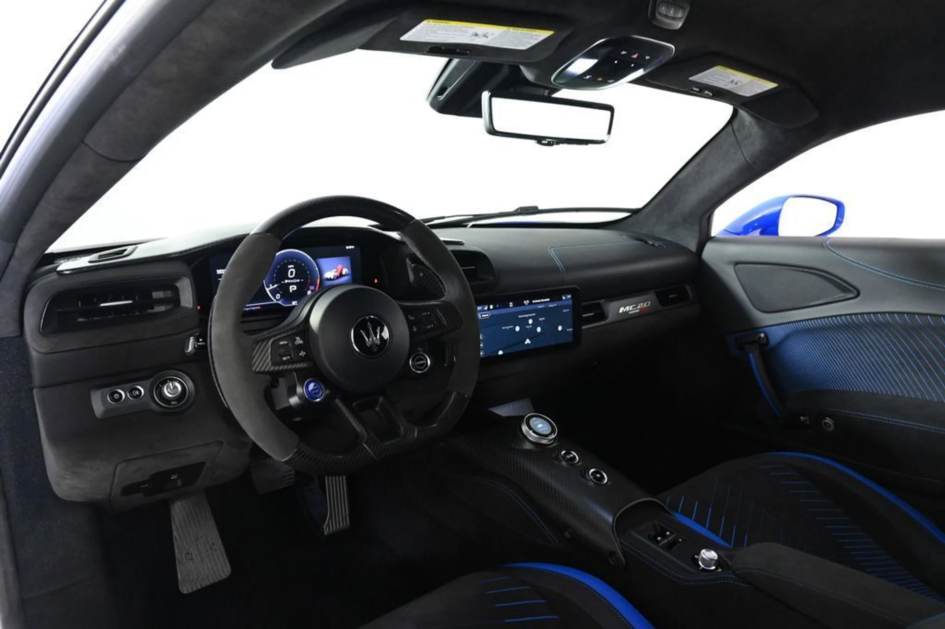 mph009_1901403480_used_2023_maserati_mc20_base_11350_22928498_9_1024_00c676a687