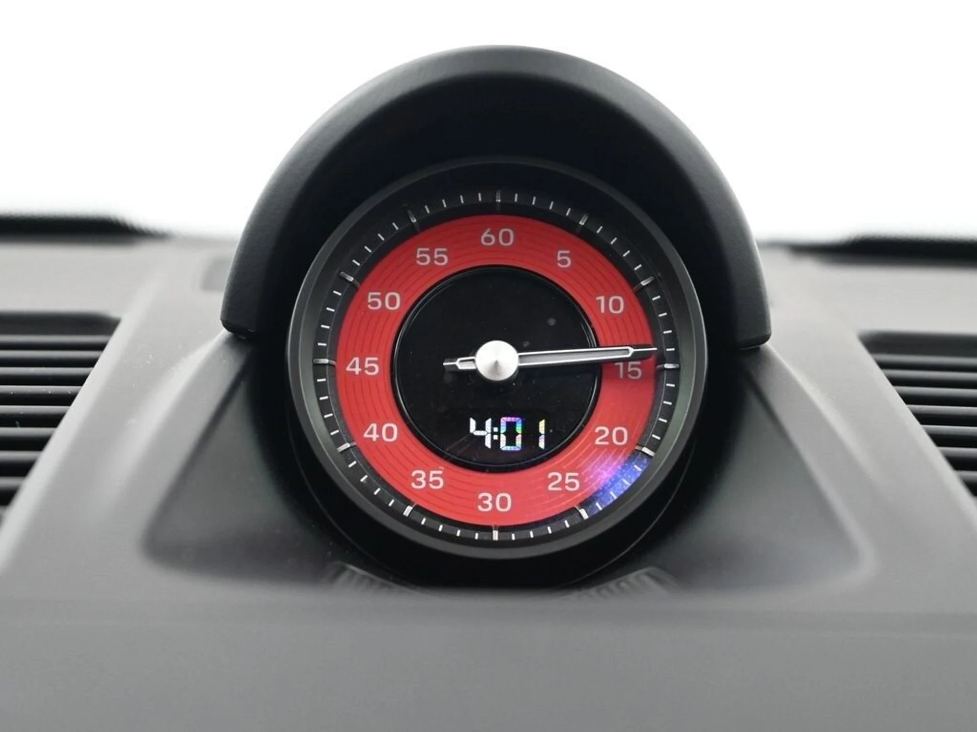 mph009_1902407299_e30e975d82aa059c2917b40acb4e82bbx_deadb261f0