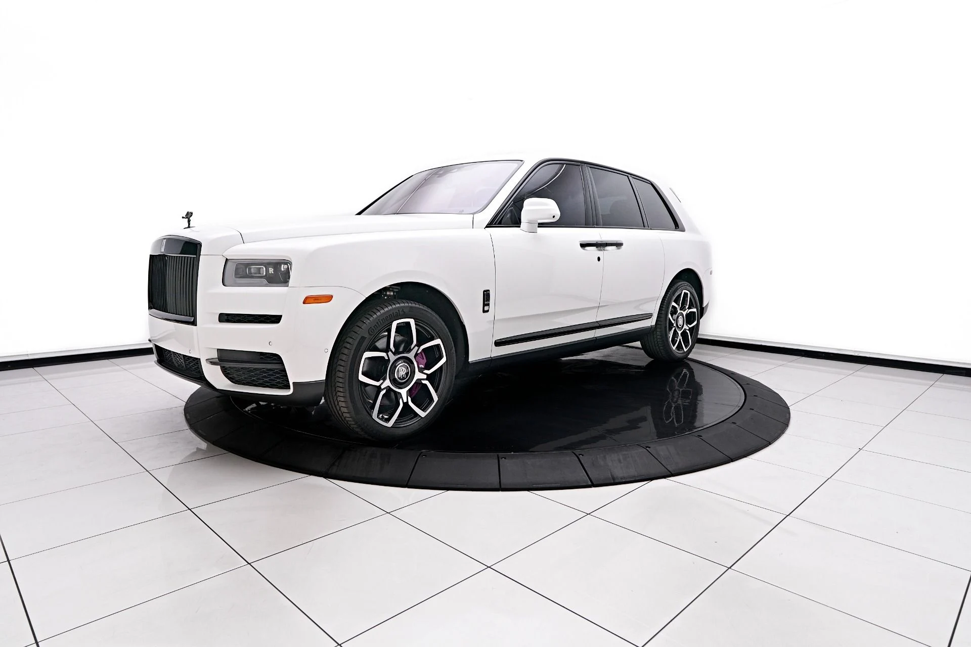 mph009_1908115916_Used_2024_Rolls_Royce_Cullinan_Base_1754099306_5553c5c71b