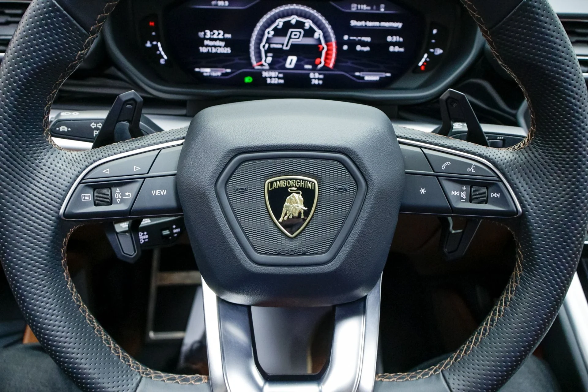 mph009_1911889543_Used_2019_Lamborghini_Urus_1760386129_aa9c41eb84