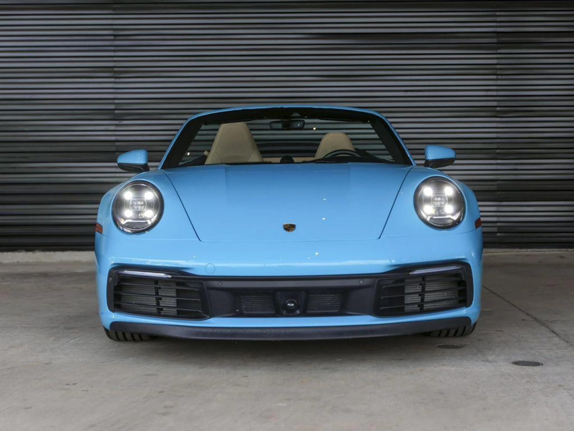 mph009_1915984144_w_X5qpk_O_l24x9_N_78ifi7g_F3e_Og_f9e2933fbb