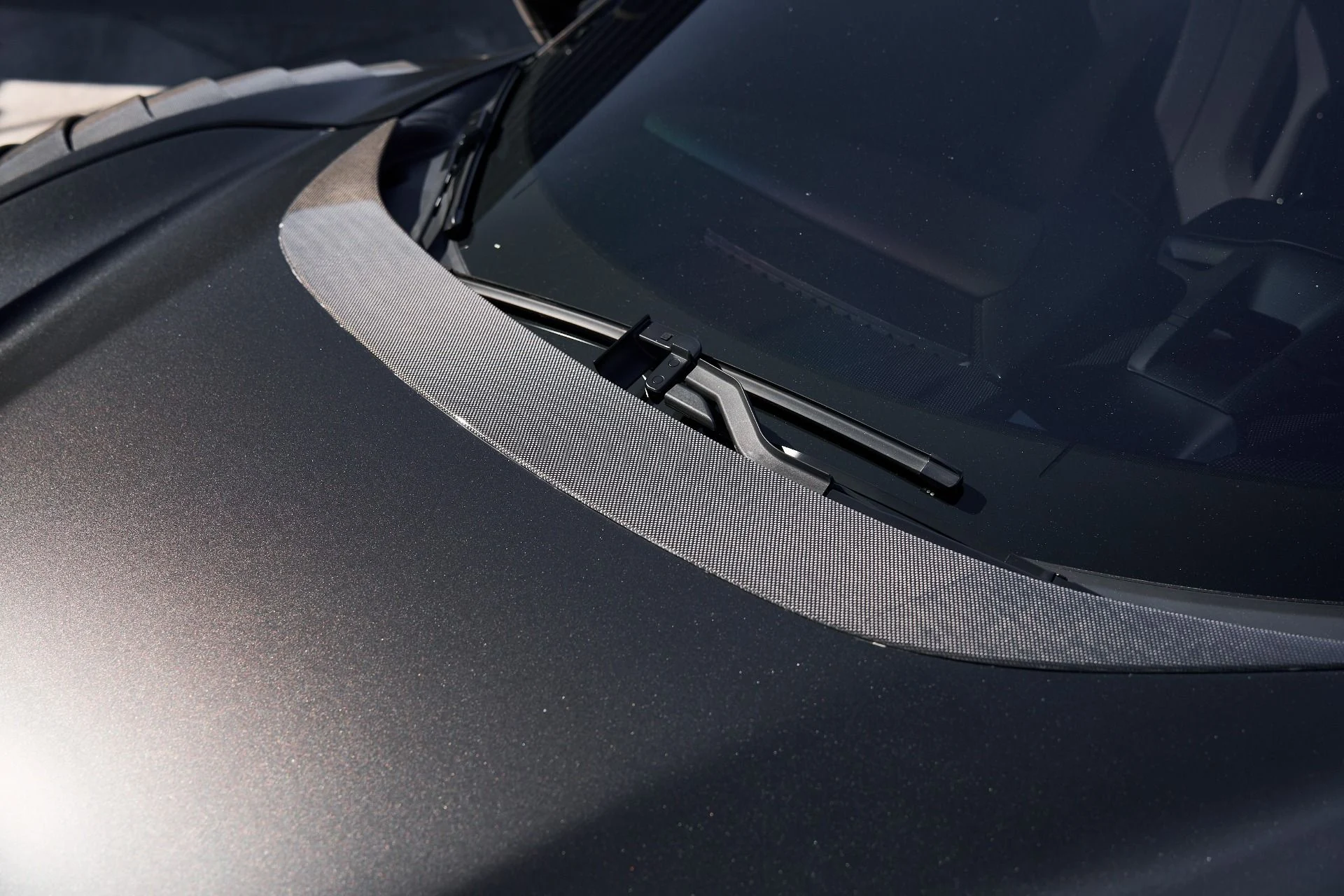 mph009_1916126364_Used_2022_Ferrari_SF_90_Stradale_Base_1760226970_f353e7f2ba