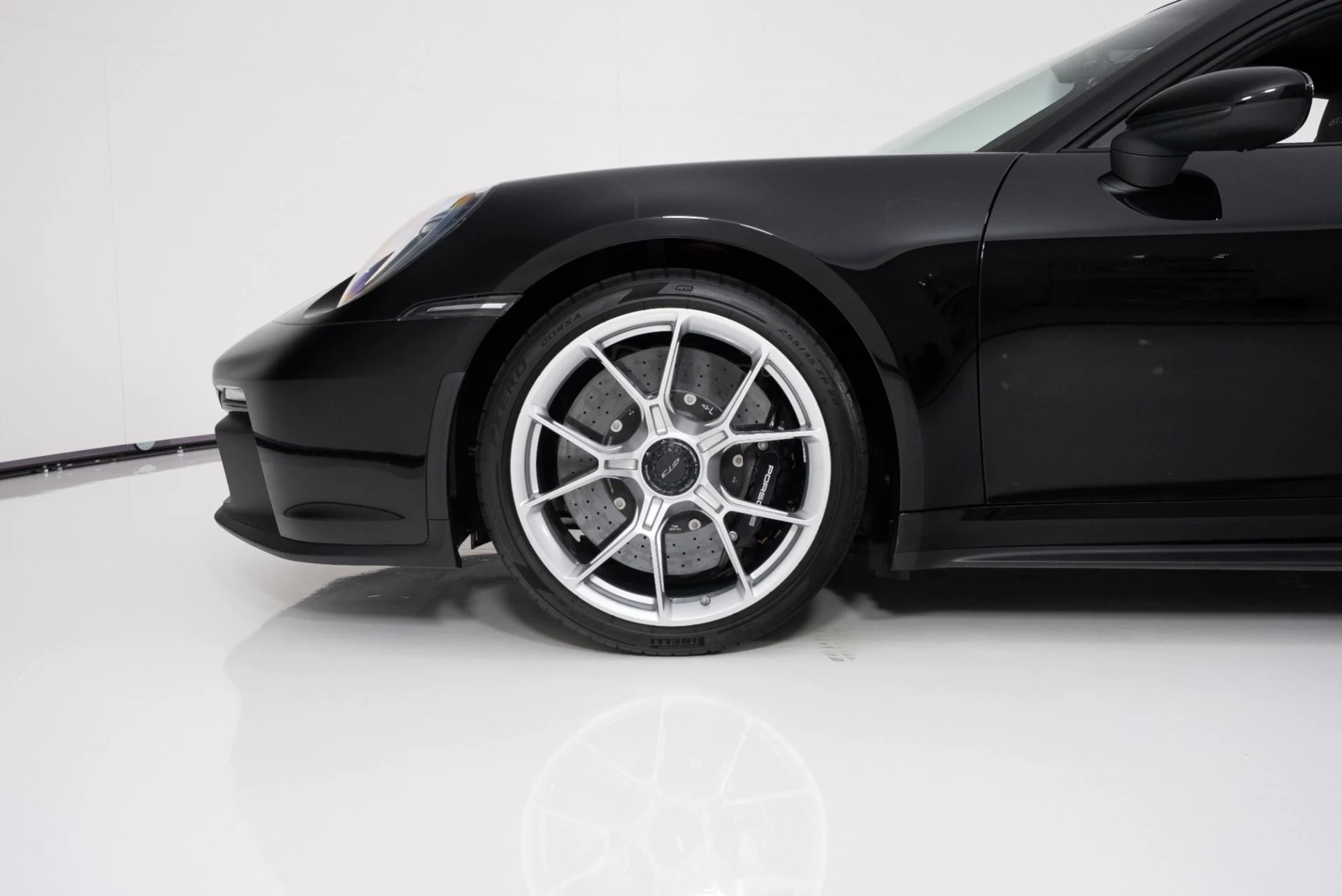 mph009_192912661_Used_2022_Porsche_911_GT_3_1757453039_18368496e7