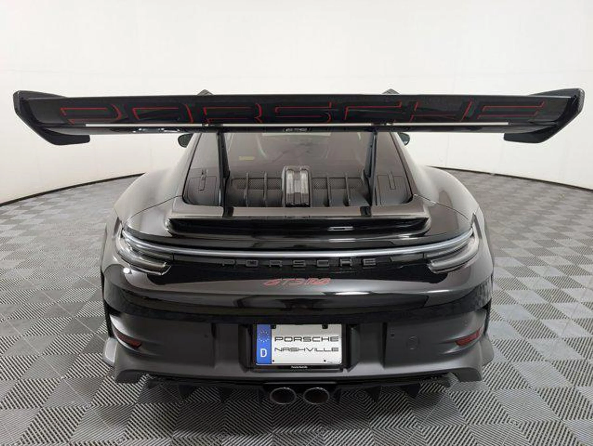 mph009_1939056034_Tofb_D_Ps_Wus_Fia_M0_ERZPKCH_5_MOI_3f13e3b0b3