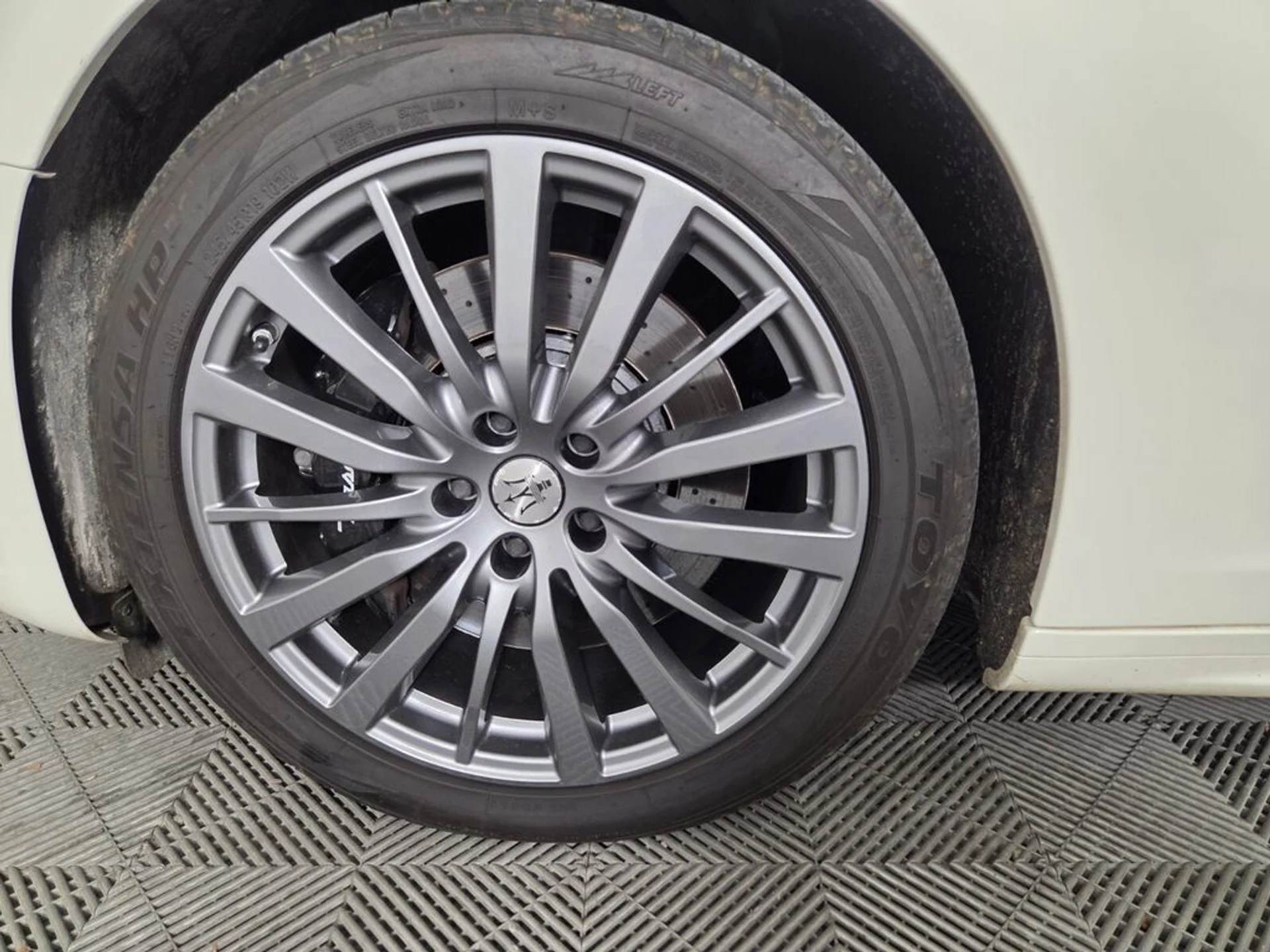 mph009_1940770459_c237f694fb49cc63a7f80447ed75ccdf_e264526840