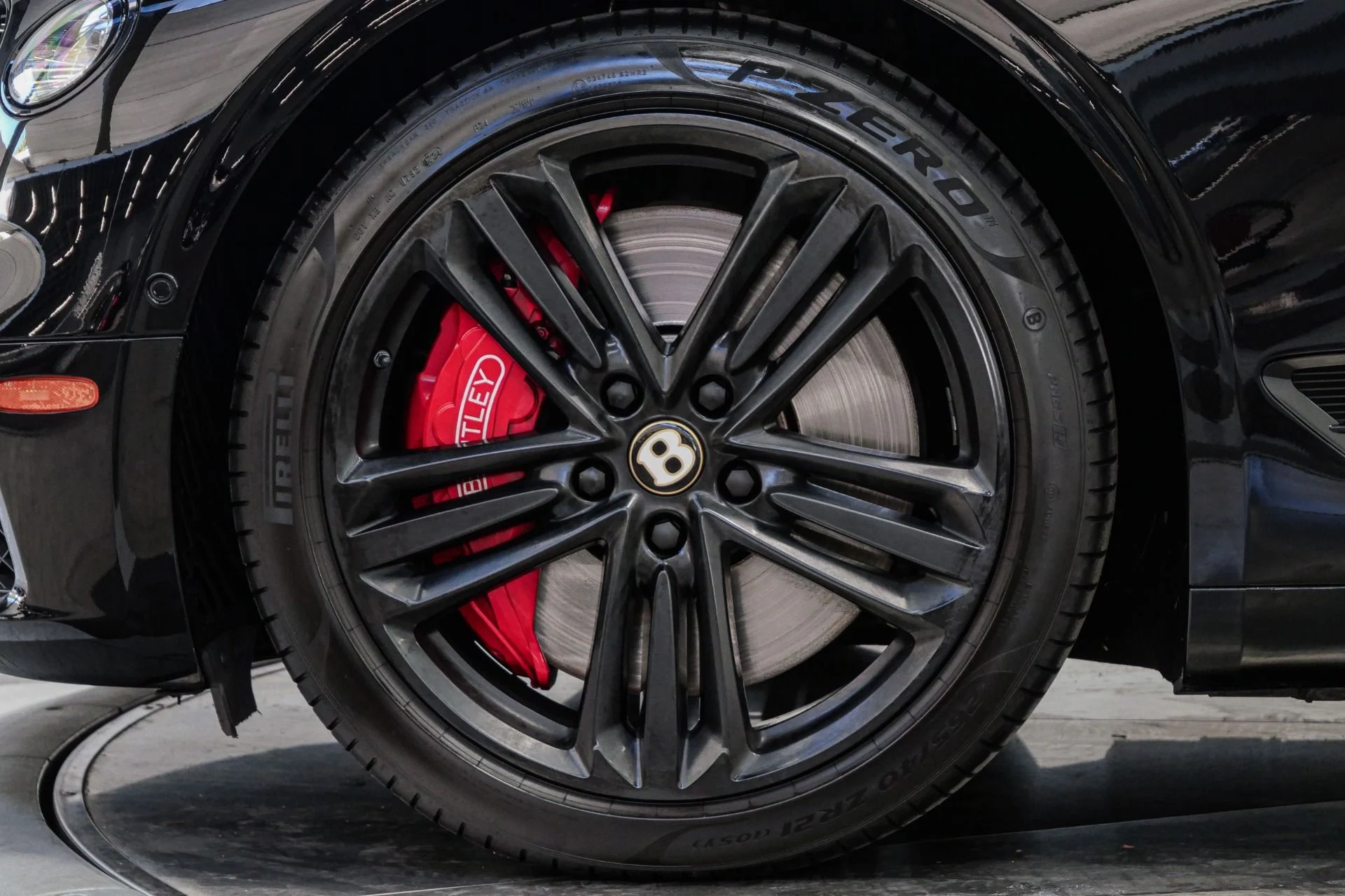 mph009_194581012_Used_2020_Bentley_Continental_GTC_V8_Blackline_Specification_Front_Seat_Comfort_Specification_1768247272_89582dbb3c