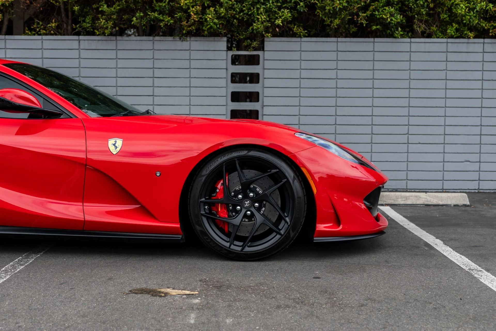 mph009_1958472853_Used_2019_Ferrari_812_Superfast_1744740794_1dc3c986fc
