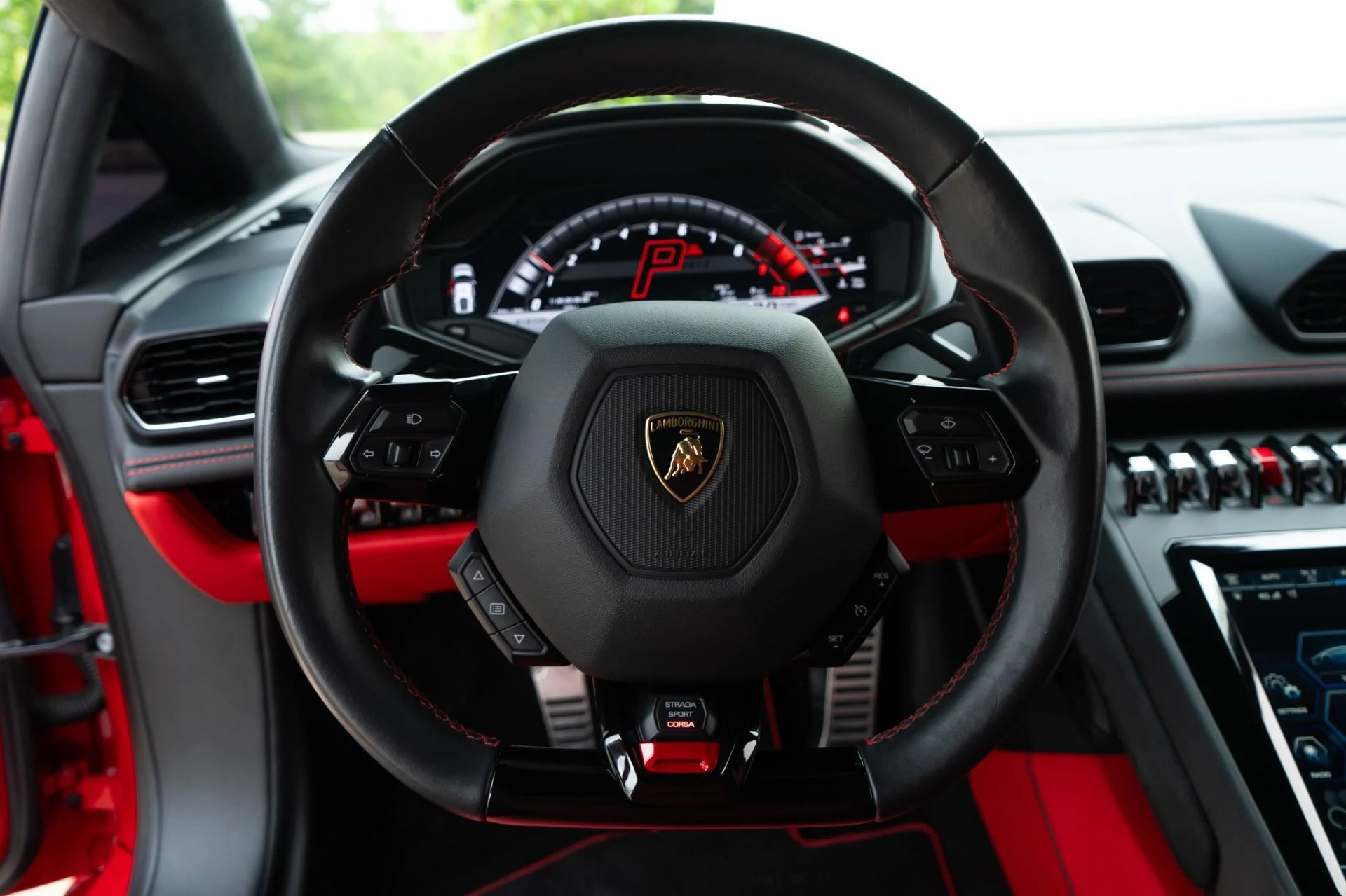 mph009_1962539773_Used_2021_Lamborghini_Huracan_EVO_1778012015_eb0162bb60
