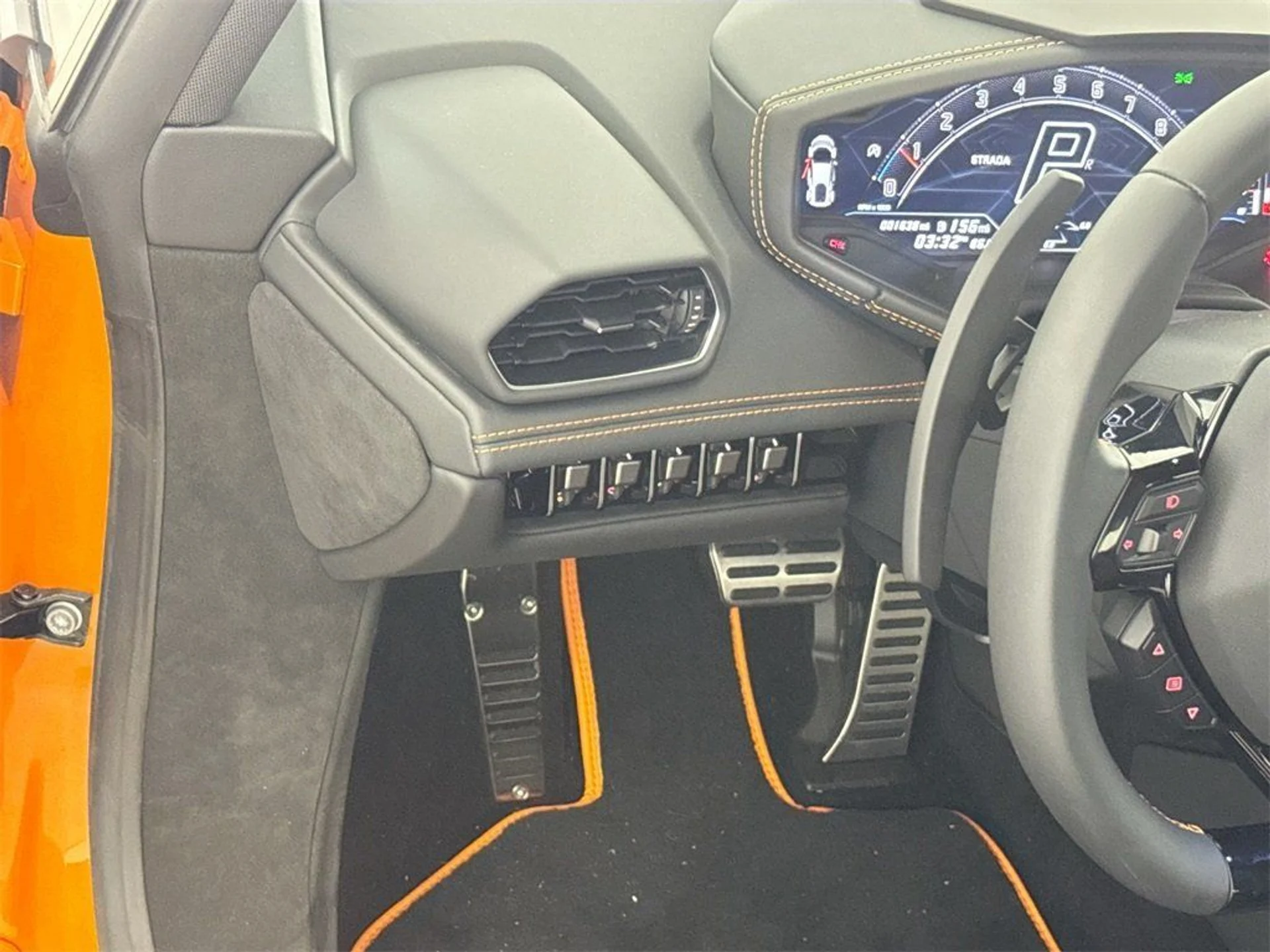 mph009_196769388_79386143241b4a44df2b8850f52a6951_6592394313