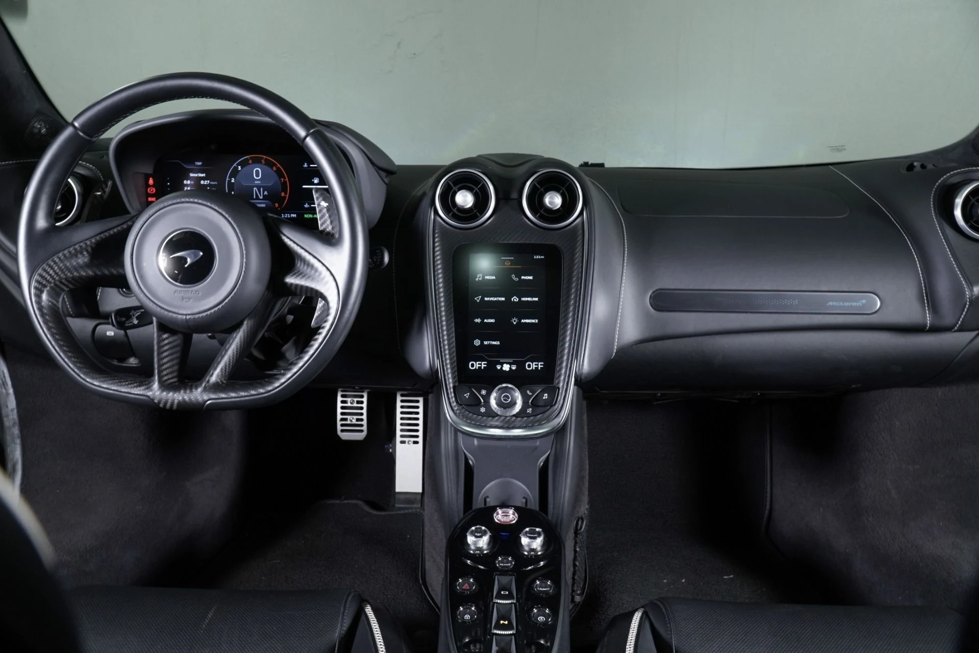 mph009_1986308901_Used_2023_Mc_Laren_GT_1764782426_741dcfadc3