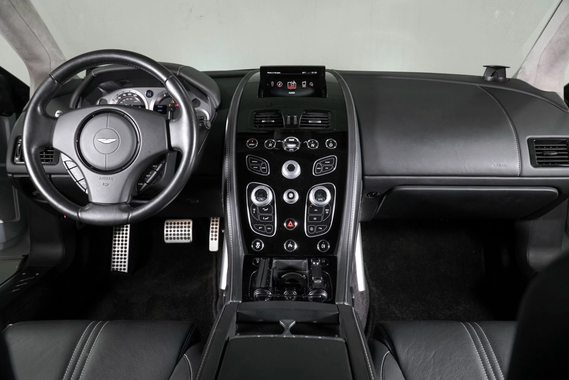 mph009_2000463427_Used_2016_Aston_Martin_V8_Vantage_S_1775836996_c82df95465