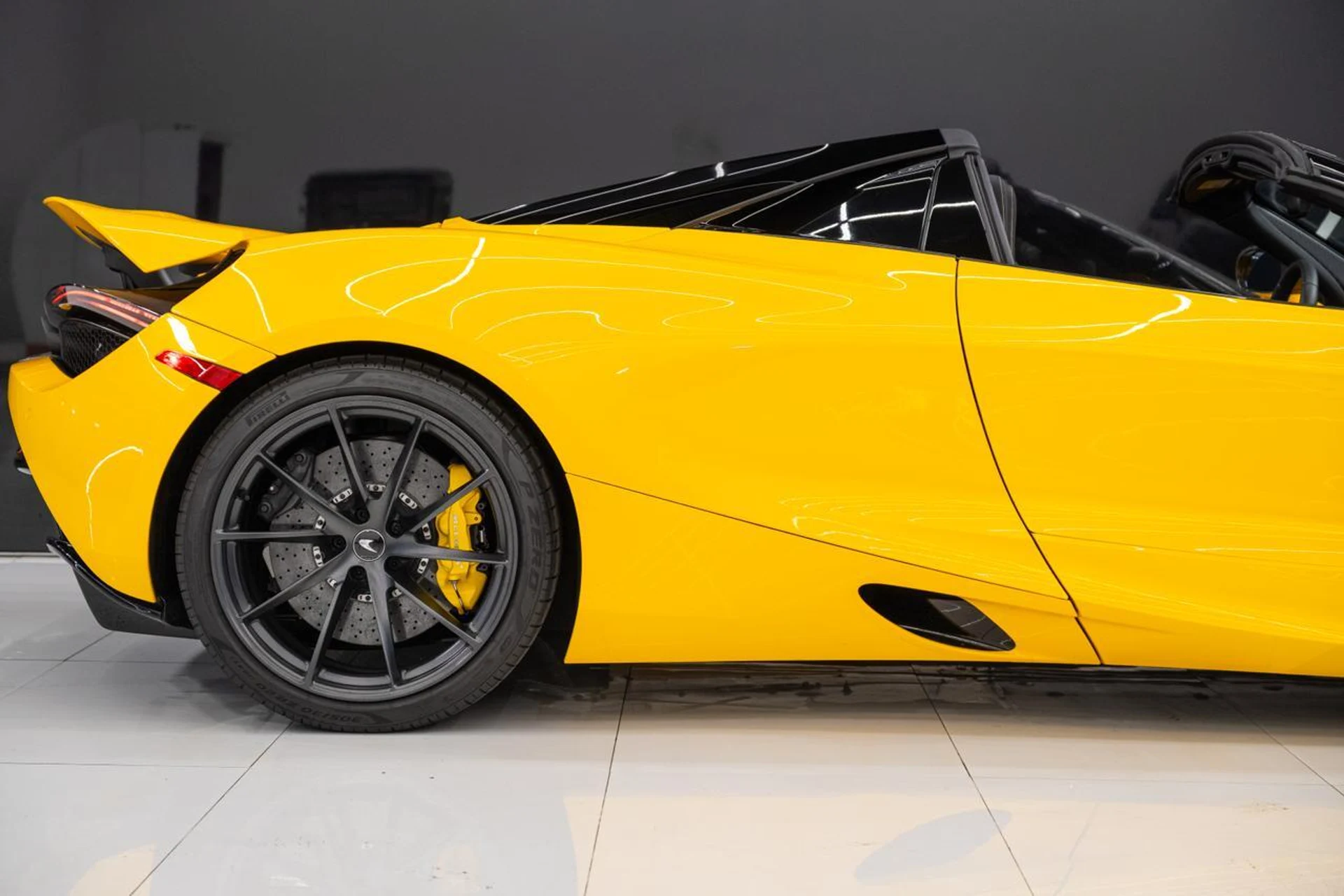 mph009_2032398213_04fce1df0a676f2a14df94f8461993fb_1cf300b350