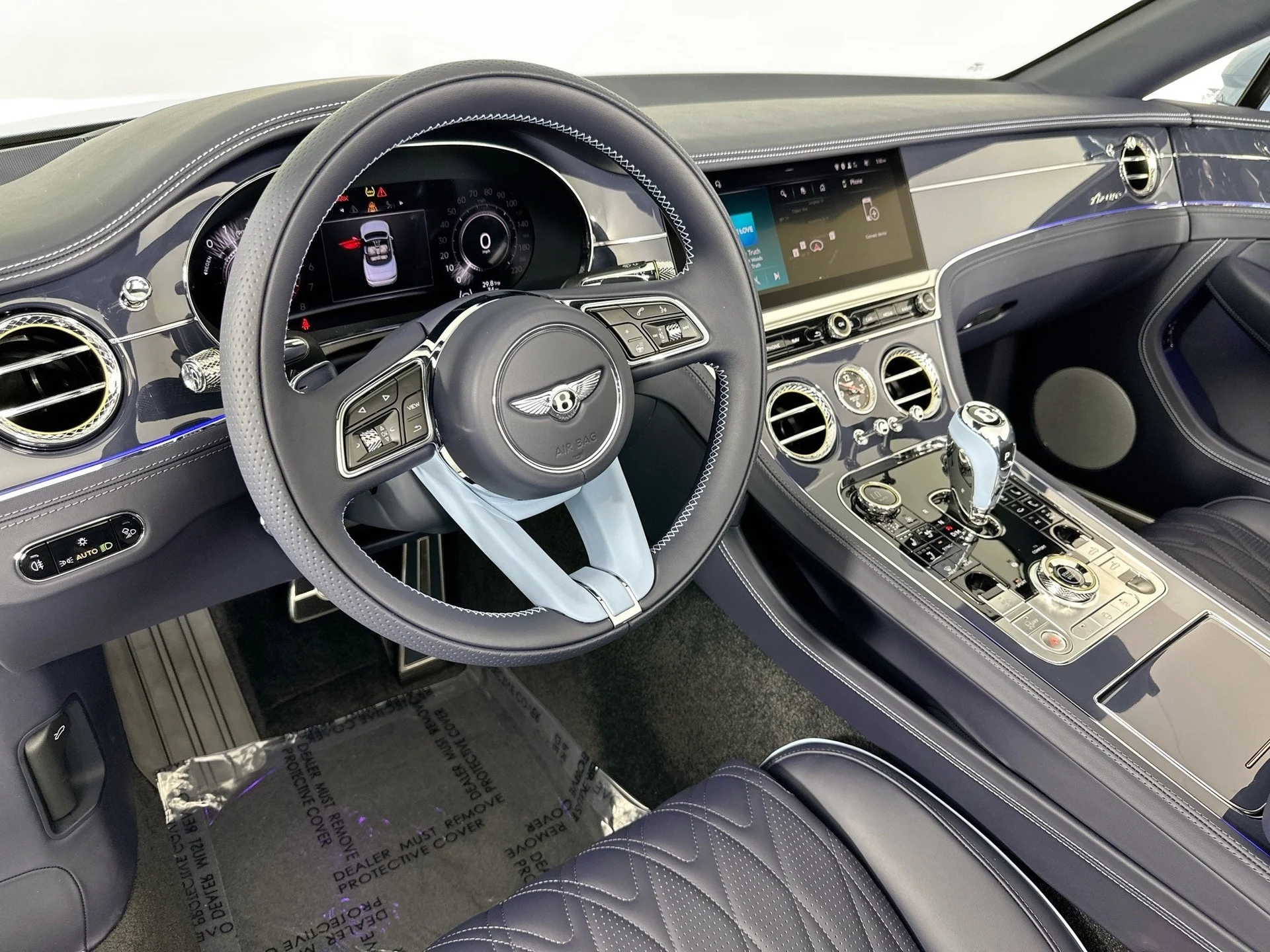 mph009_2033738213_10_17b68a596b