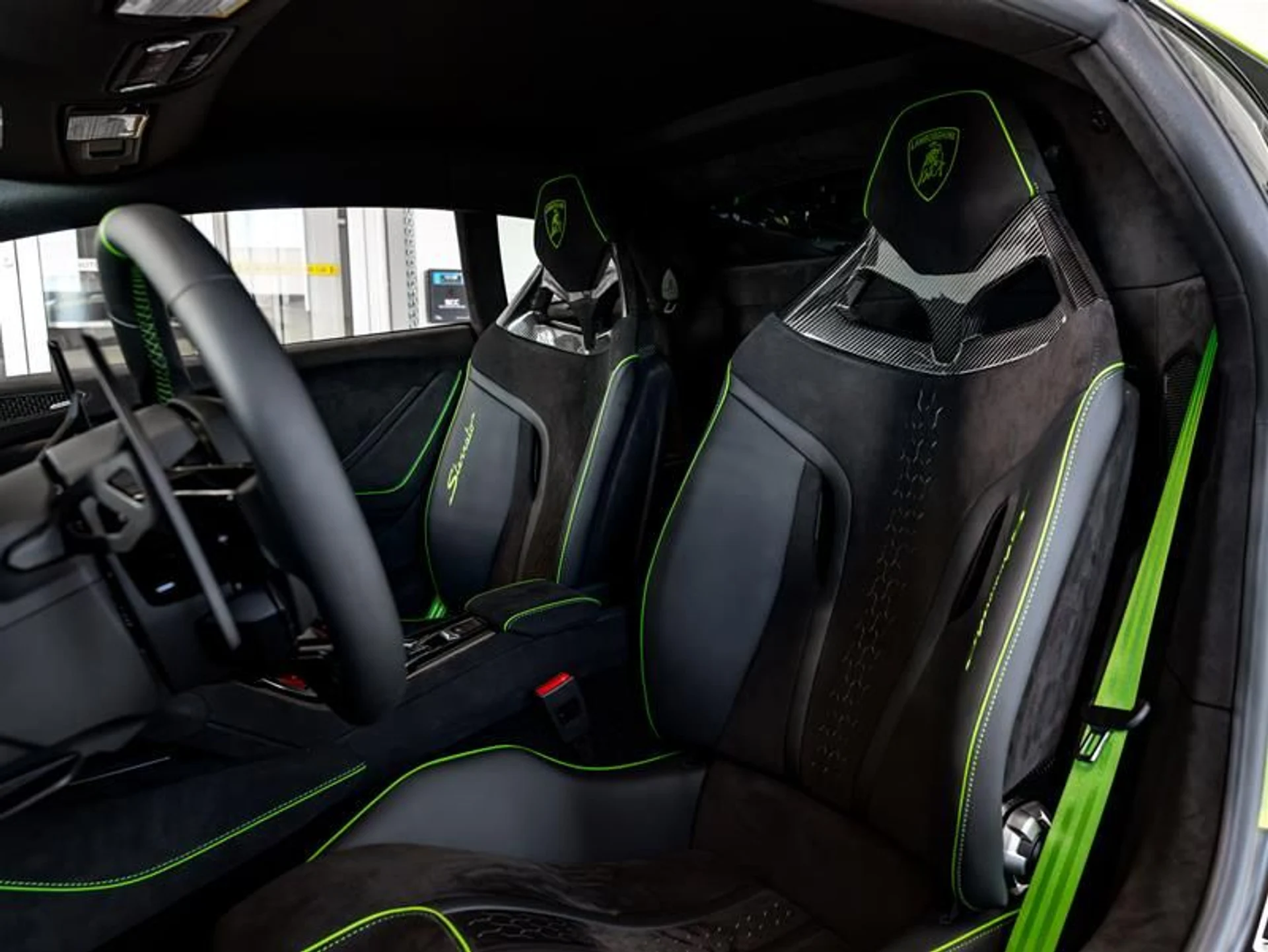 mph009_2037292486_easvopqe_c2b590823b