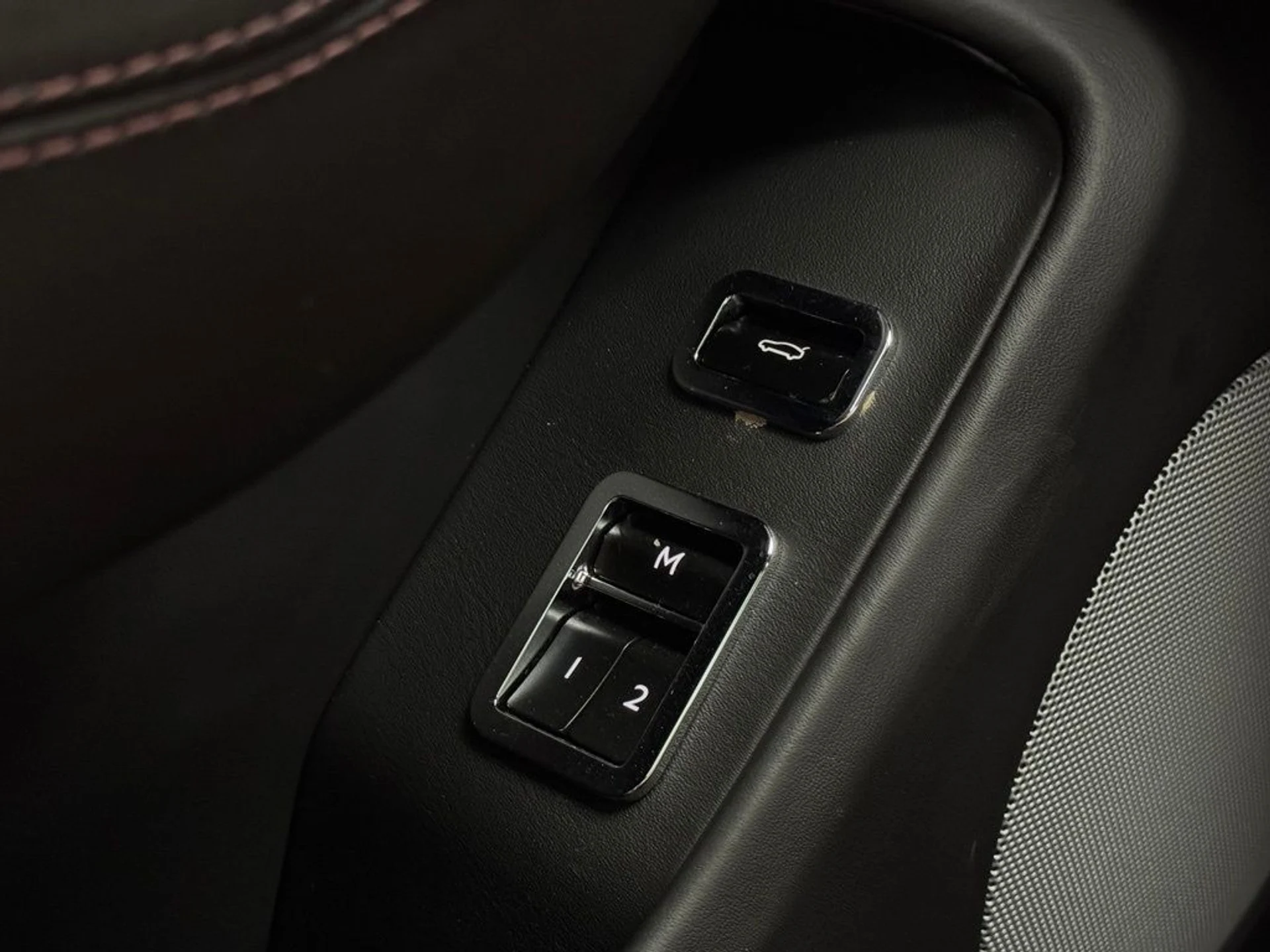 mph009_2045055270_hgk6kc3f51lhqd0l4yce64yqdgk3_6a245091c0