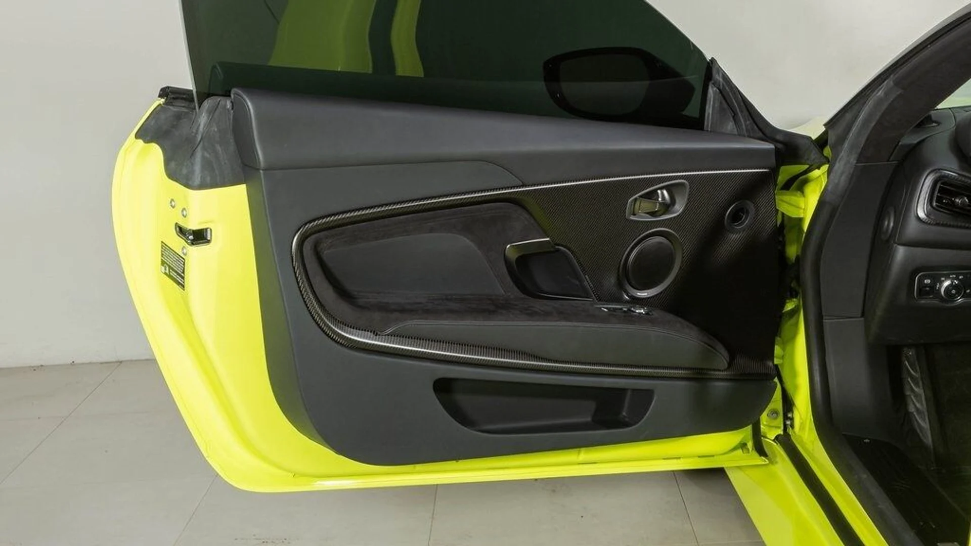 mph009_2046551121_cdd6b97c620a2d816d72932fdf9065eax_18257bbcad