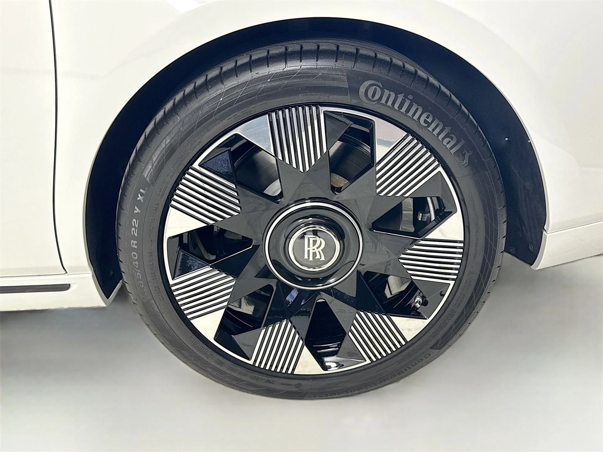 mph009_2047563835_e915506823b235f557dbacb8f31735f0x_72cf4e837f