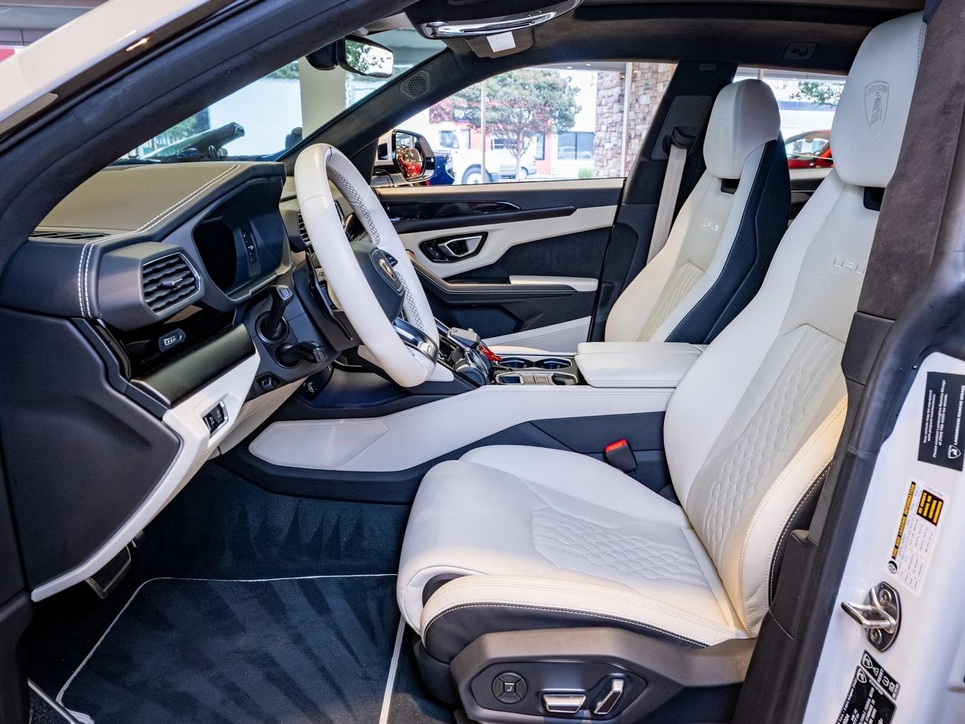 mph009_2051485893_10_0f8c22e30f