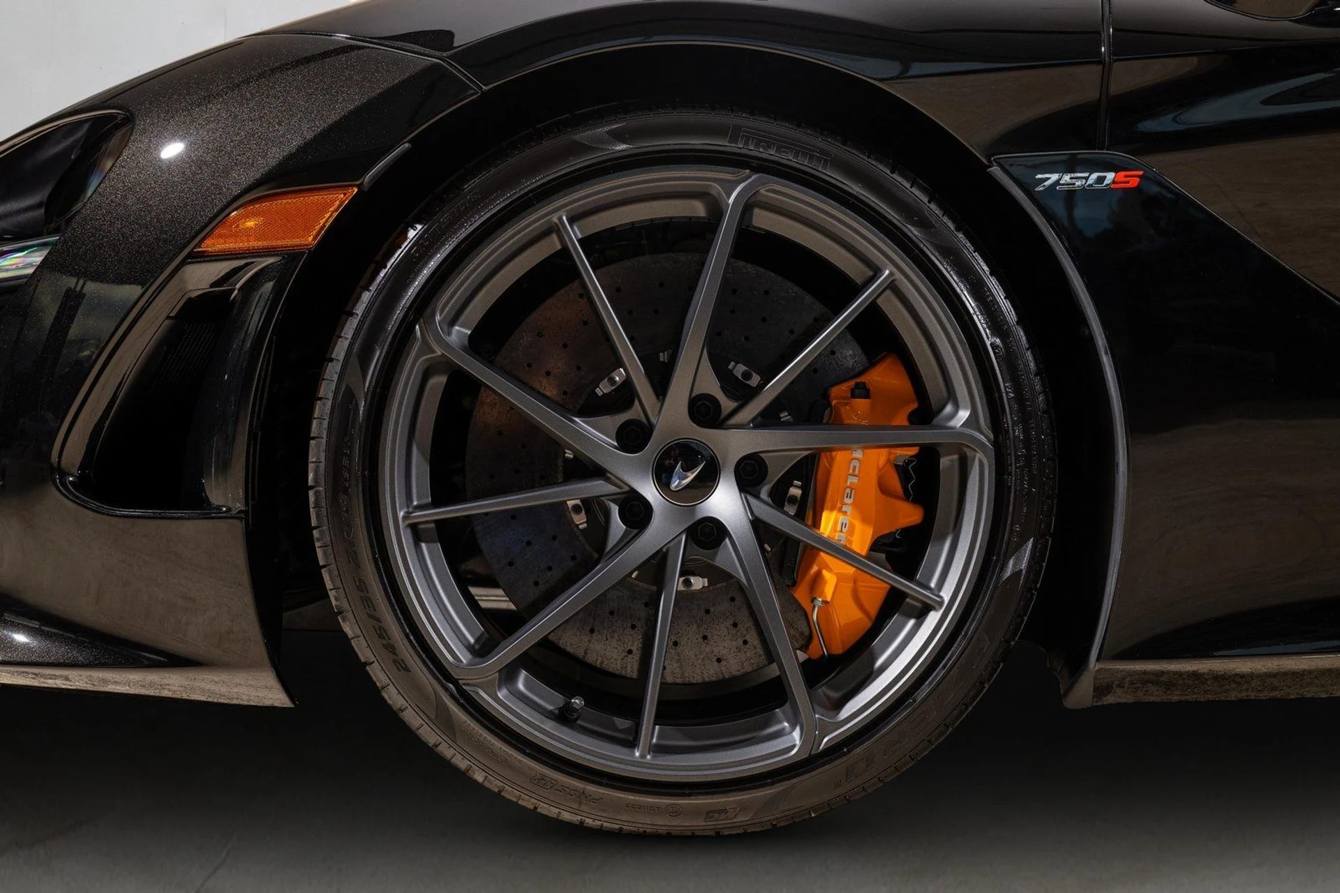 mph009_2075456303_image_10_ae5a498e66