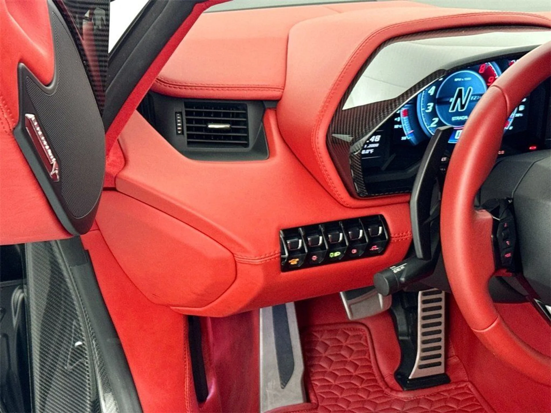 mph009_2077461446_fad62af6d05a7937963145c2601f8b24_31d193faf8