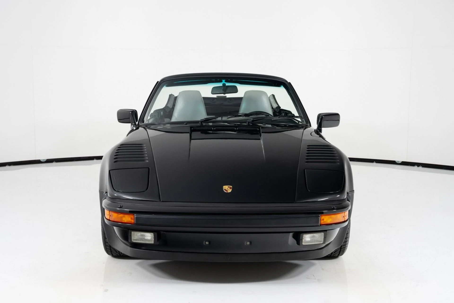 mph009_2078692520_Used_1987_PORSCHE_911_Turbo_1710374619_c3ebea0dfe