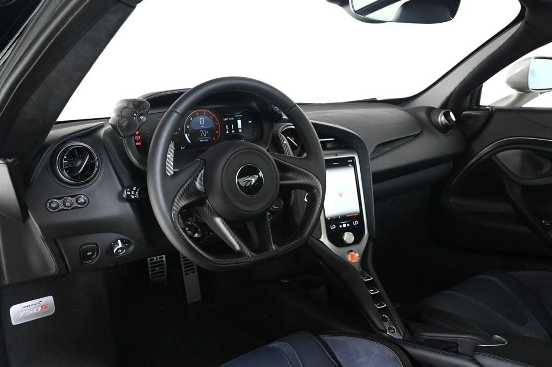 mph009_2088541199_new_2025_mclaren_750s_coupe_11350_22878853_9_1024_86c8241dbd