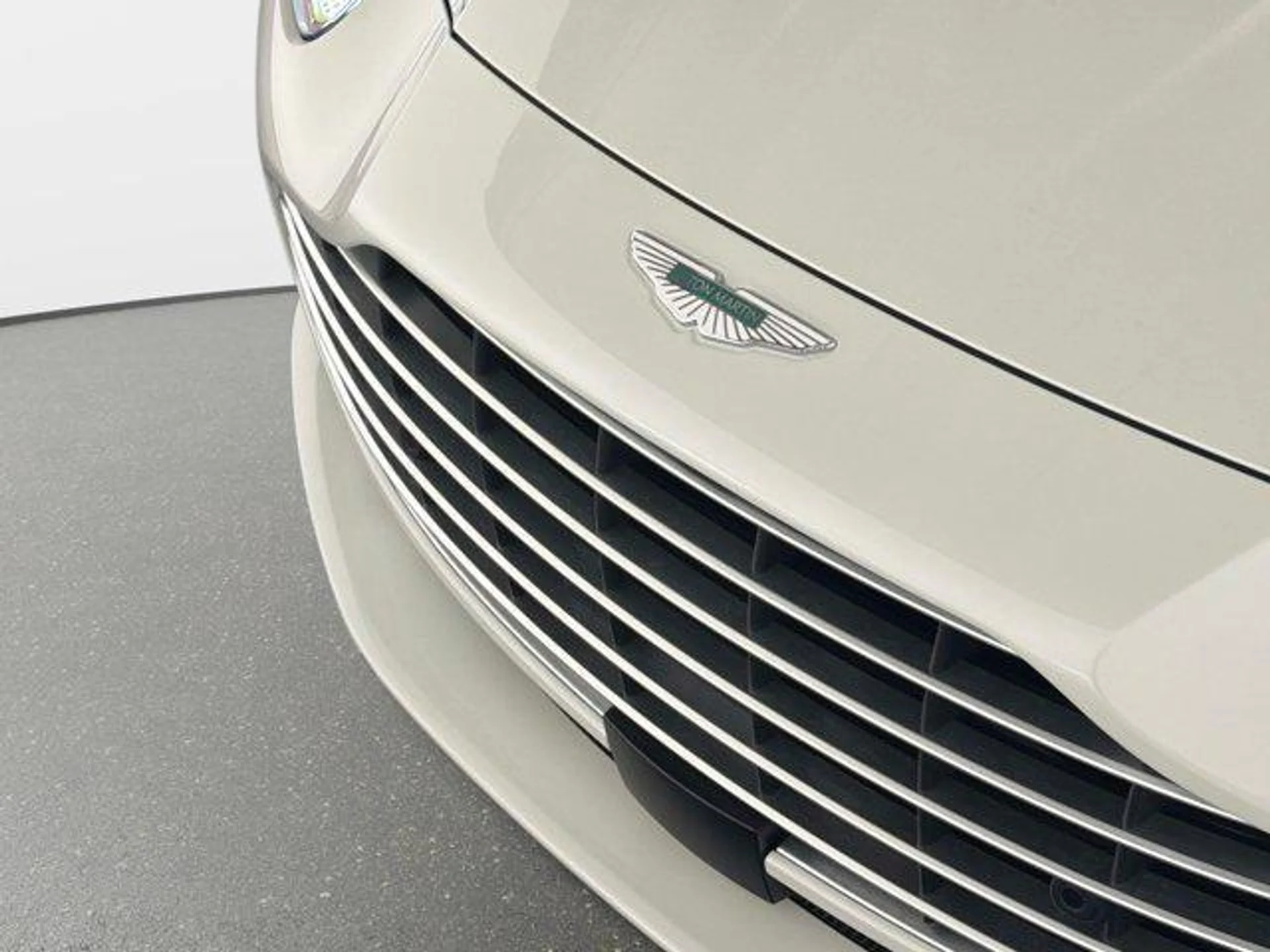 mph009_20938550_l_YSJ_3uc_F69_OK_Fnf_Bu1_Nm0_GE_6_Sn_Y_fb19b9e744