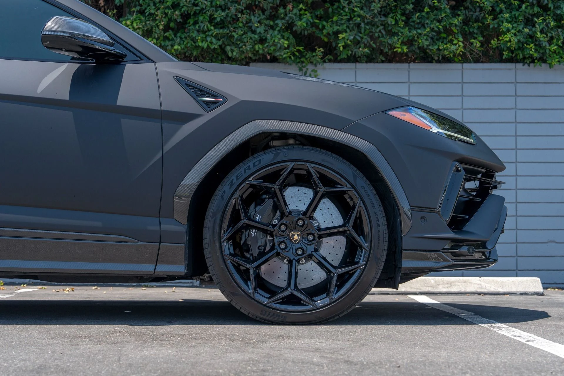 mph009_2095220799_Used_2023_Lamborghini_Urus_Performante_1754671711_93d89bef87