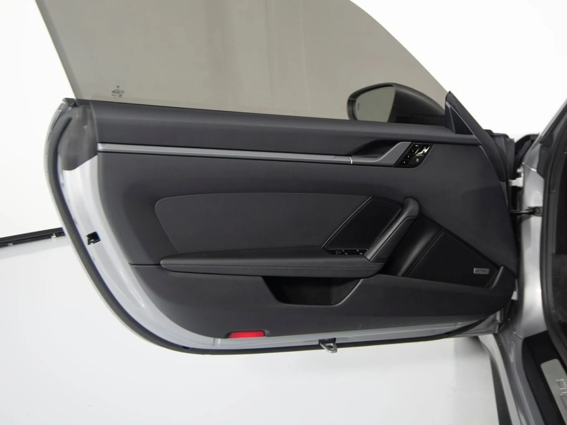 mph009_2097582852_d5cd3e90f36cf1ab2f8ce35bebf3178ex_8998d6acdd