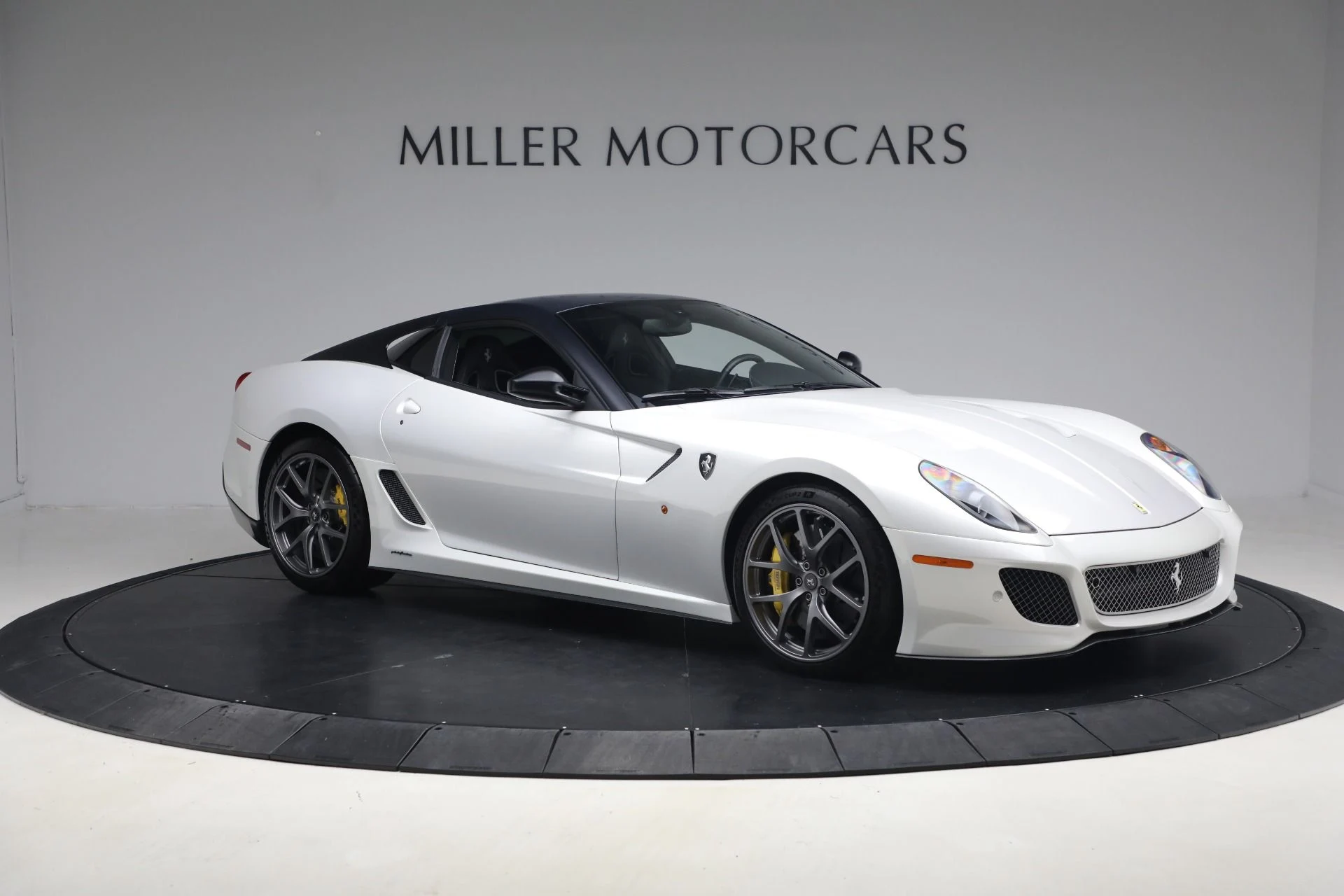 mph009_209906359_Used_2011_Ferrari_599_GTO_1766265457_9020e4b9fe