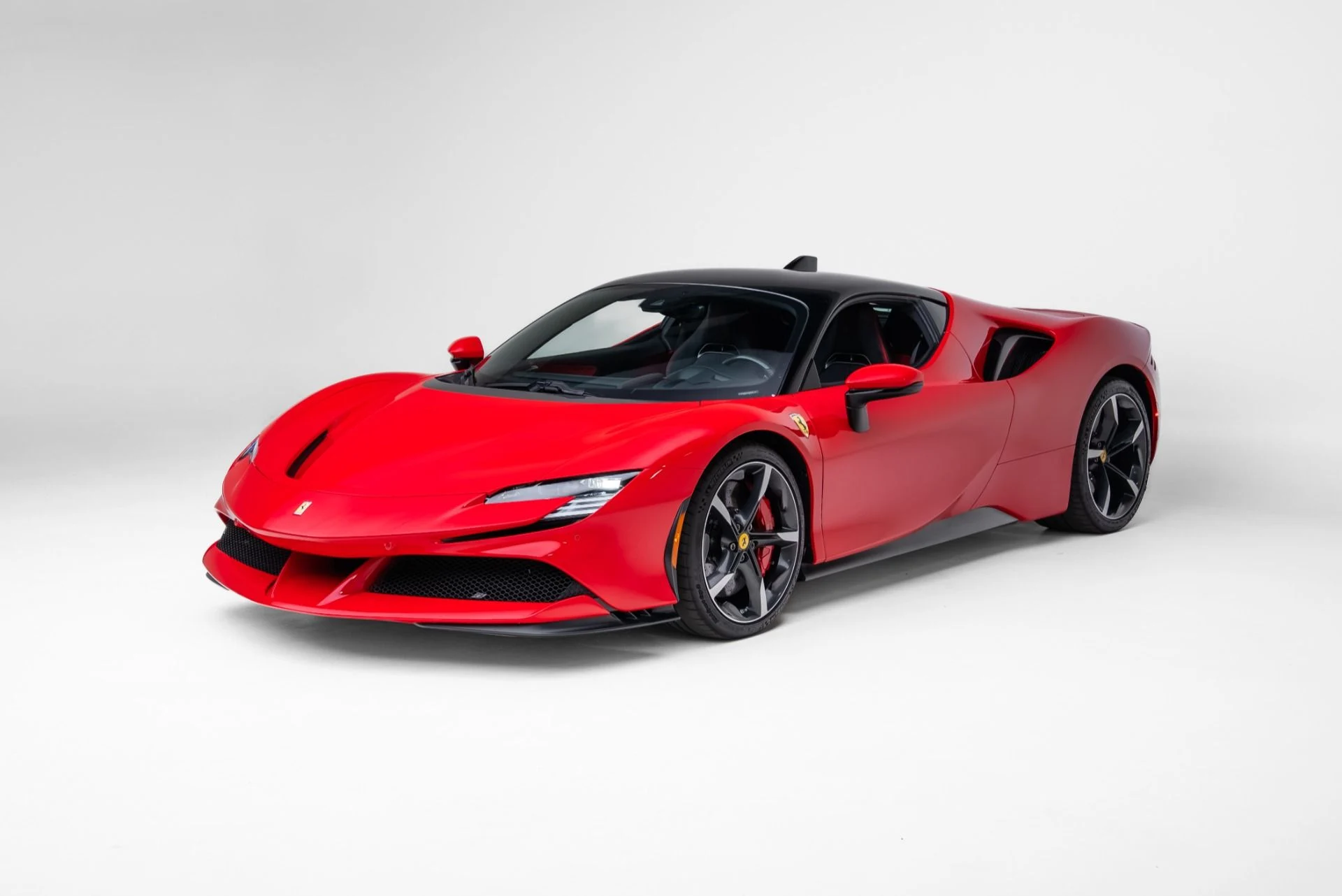 mph009_2099367828_Used_2023_Ferrari_SF_90_Stradale_1773856077_c5fd9dabe1