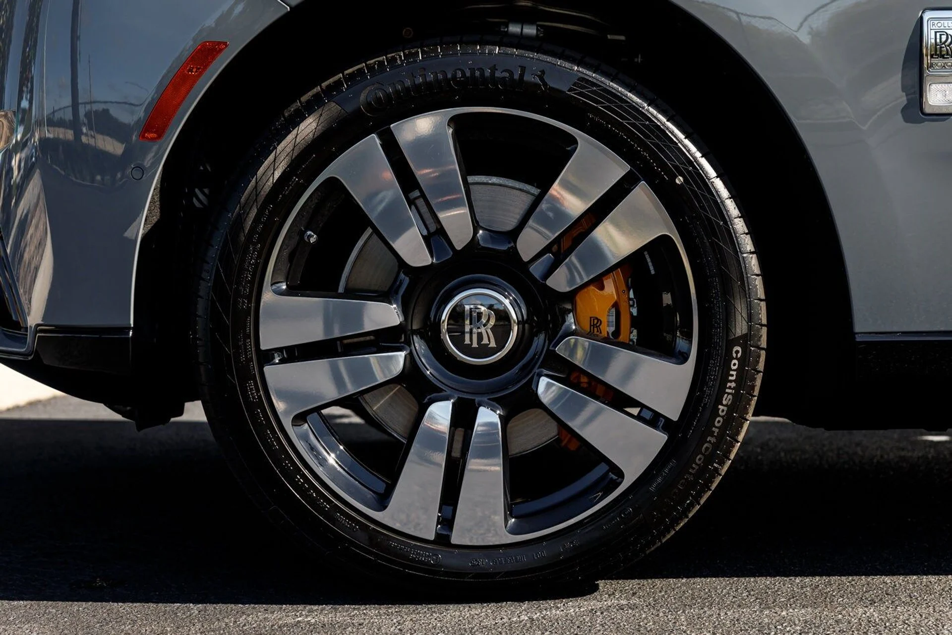 mph009_2109994762_e63991c8127bfc5ff03959fae12bdb87x_4c7c6fe499