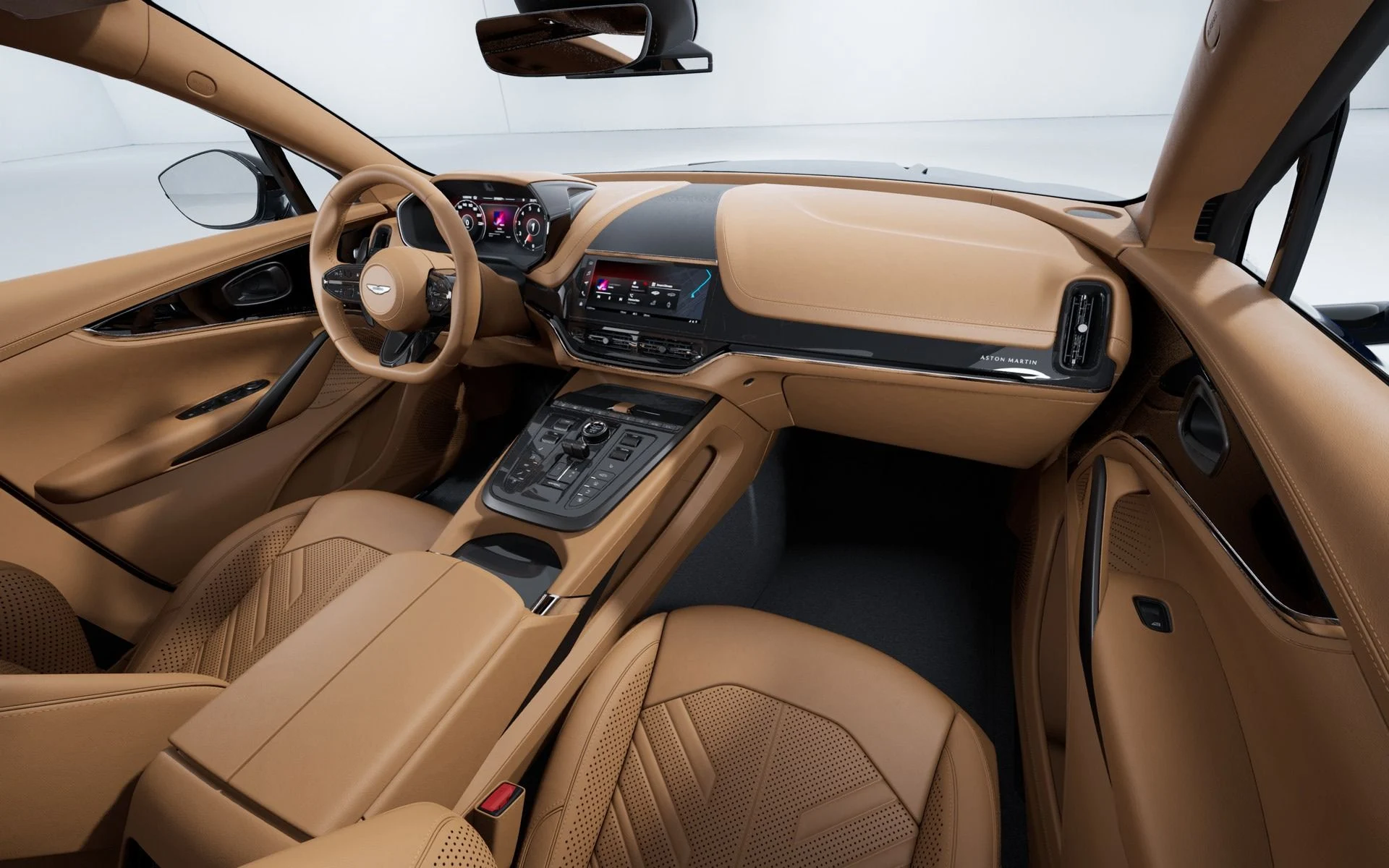 mph009_2126955366_New_2026_Aston_Martin_DBX_S_1764461403_d62ced601d