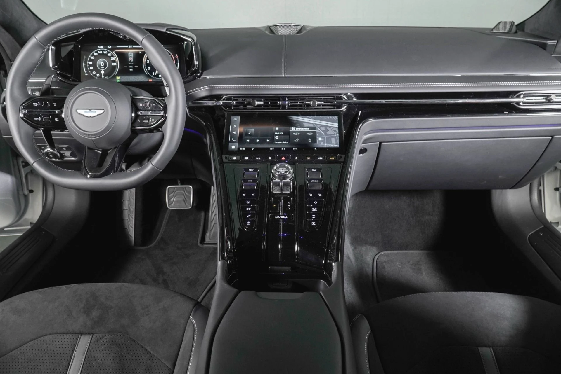 mph009_2133363859_New_2026_Aston_Martin_DB_12_1789417407_d2e27dd73f