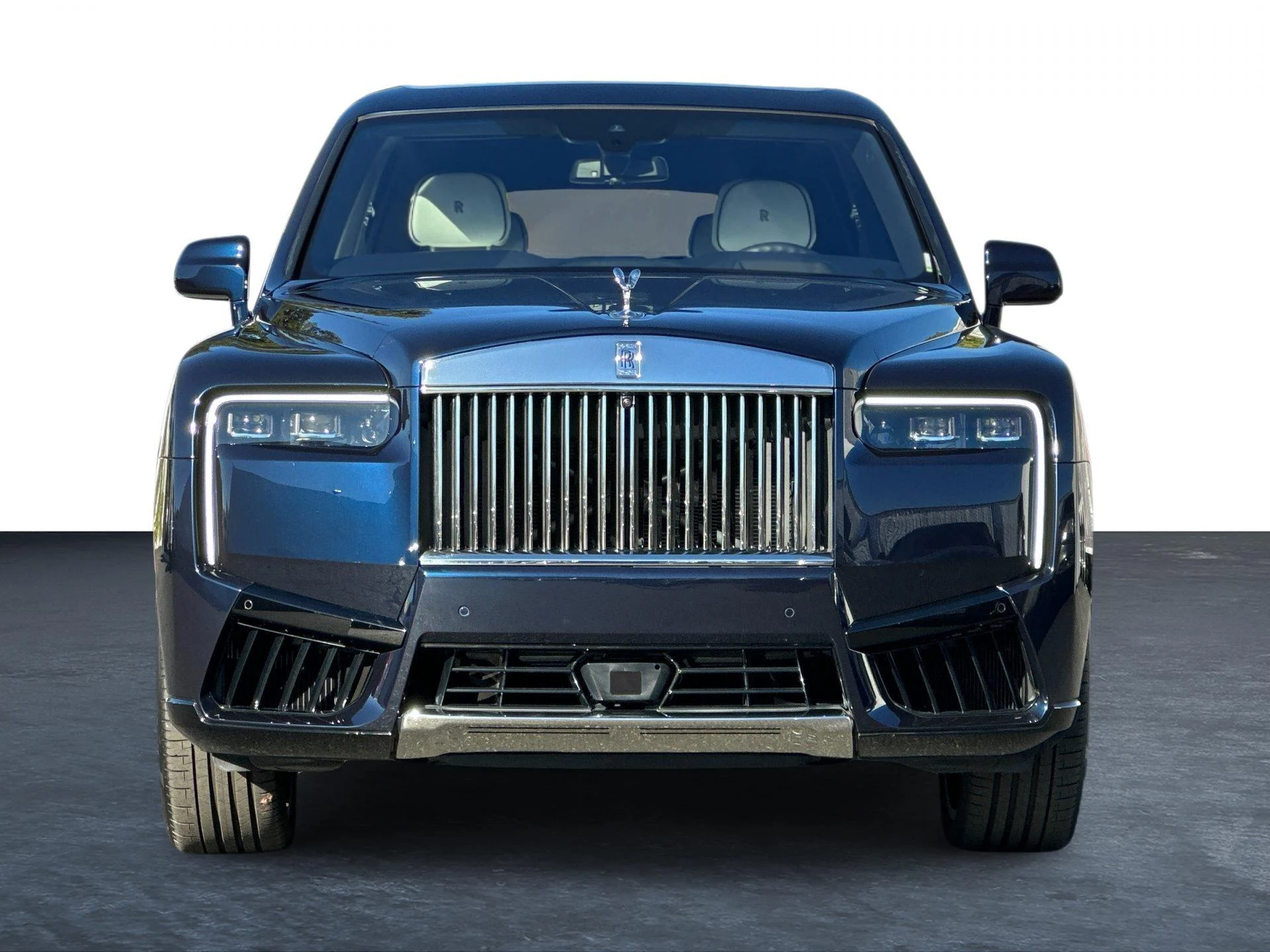mph009_2138813623_New_2025_Rolls_Royce_Cullinan_1761746925_6ca741e50c
