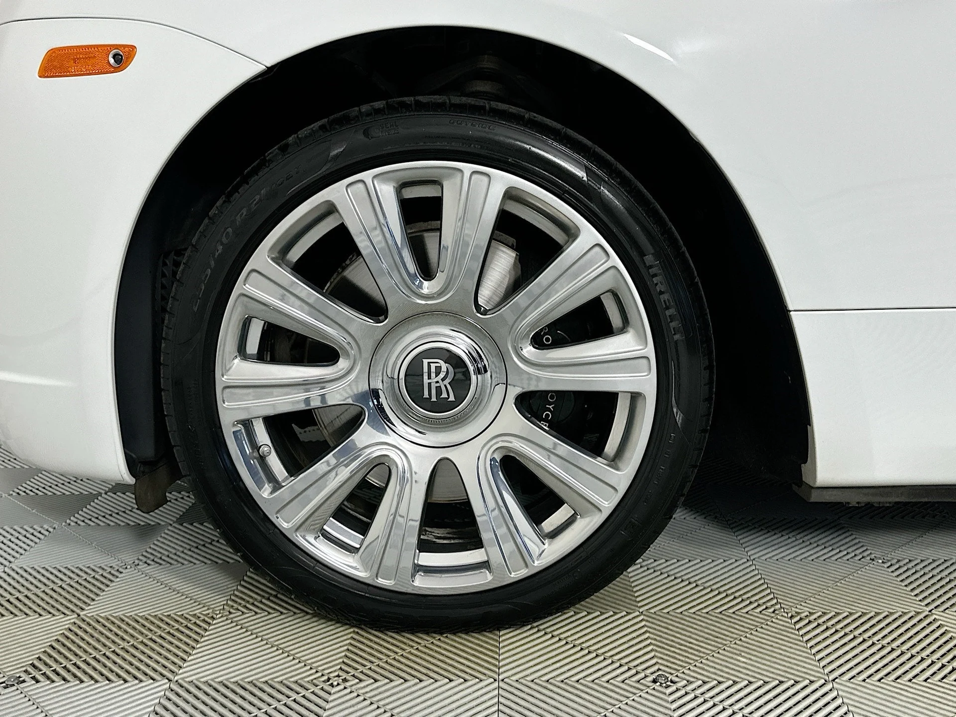 mph009_2141280678_10_9773e61768